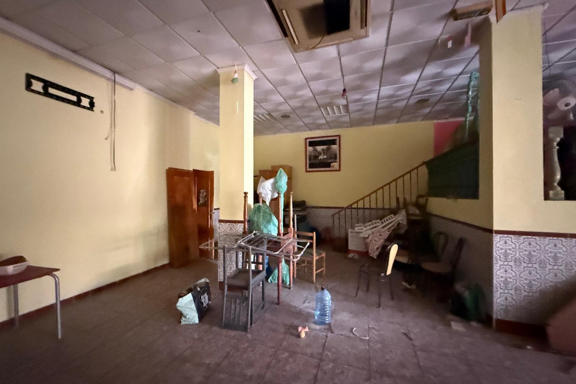 Resale - Commercial * - Torrevieja * - Playa del Cura *