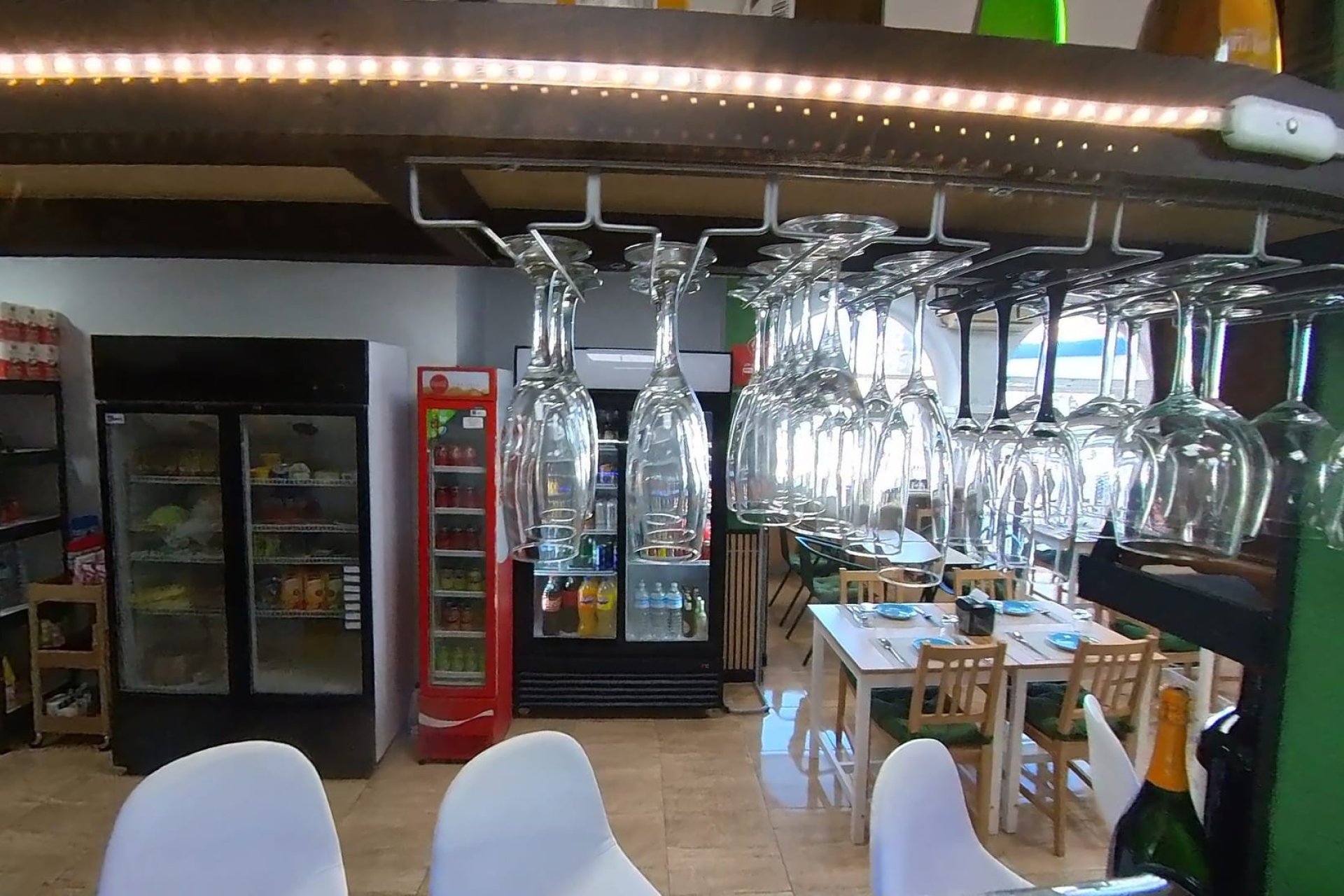 Resale - Commercial * - Torrevieja * - Puerto