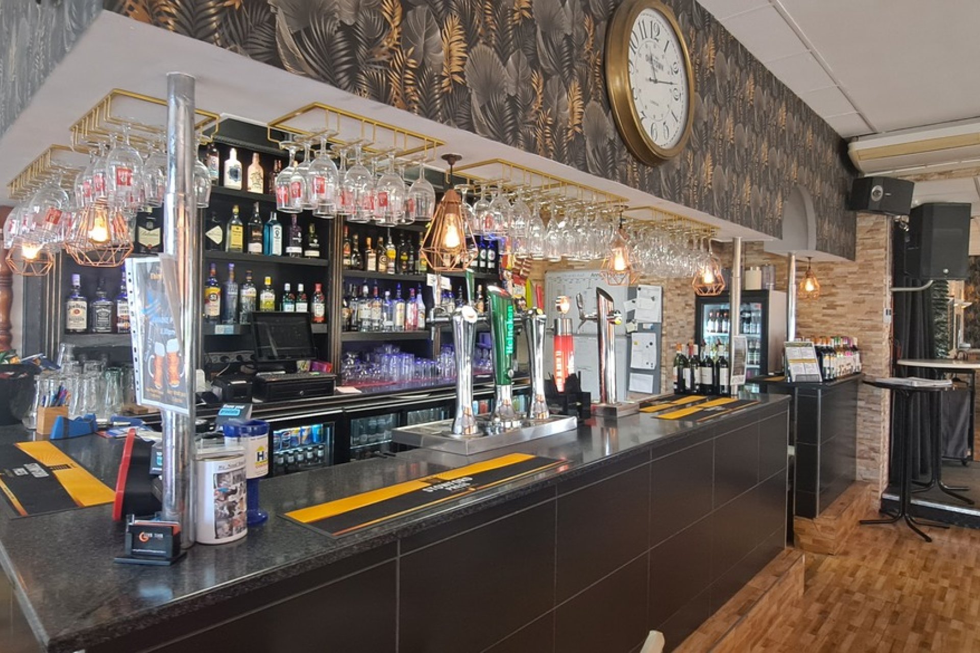 Resale - Commercial * - Villamartin * - Orihuela Costa