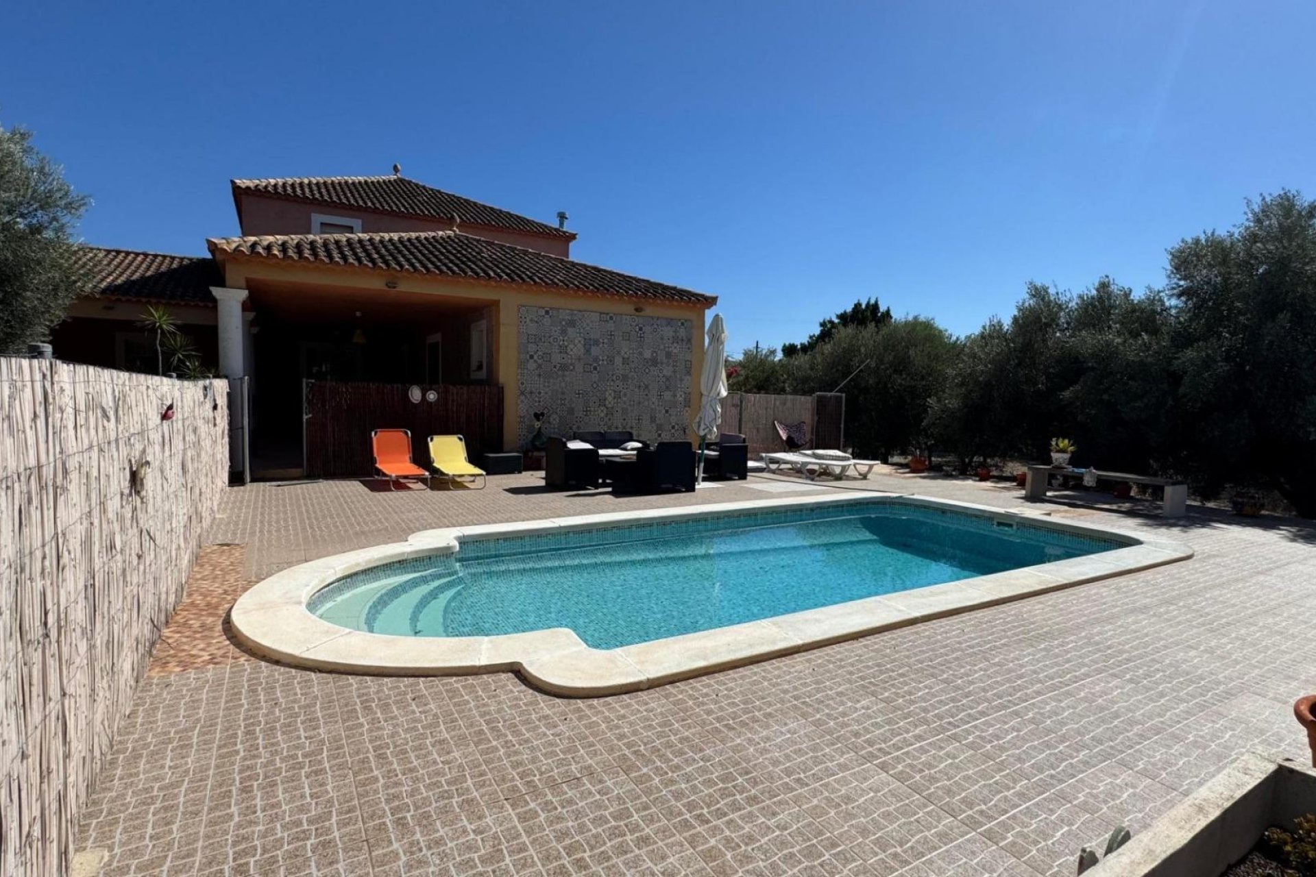 Resale - Finca / Country Property *  - Albatera * - BARRANCO SAN CAYETANO