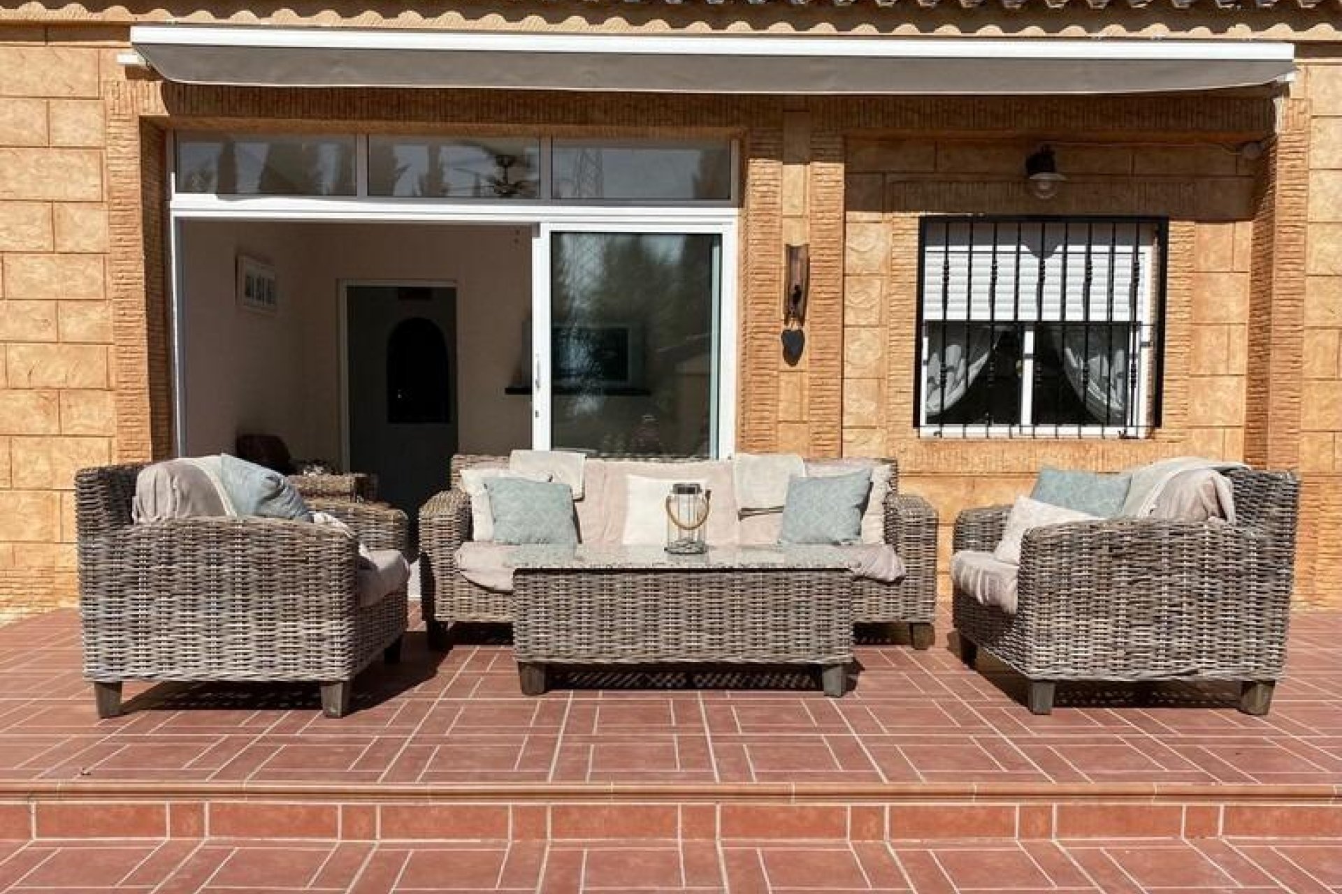 Resale - Finca / Country Property *  - Albatera * - Pueblo 11