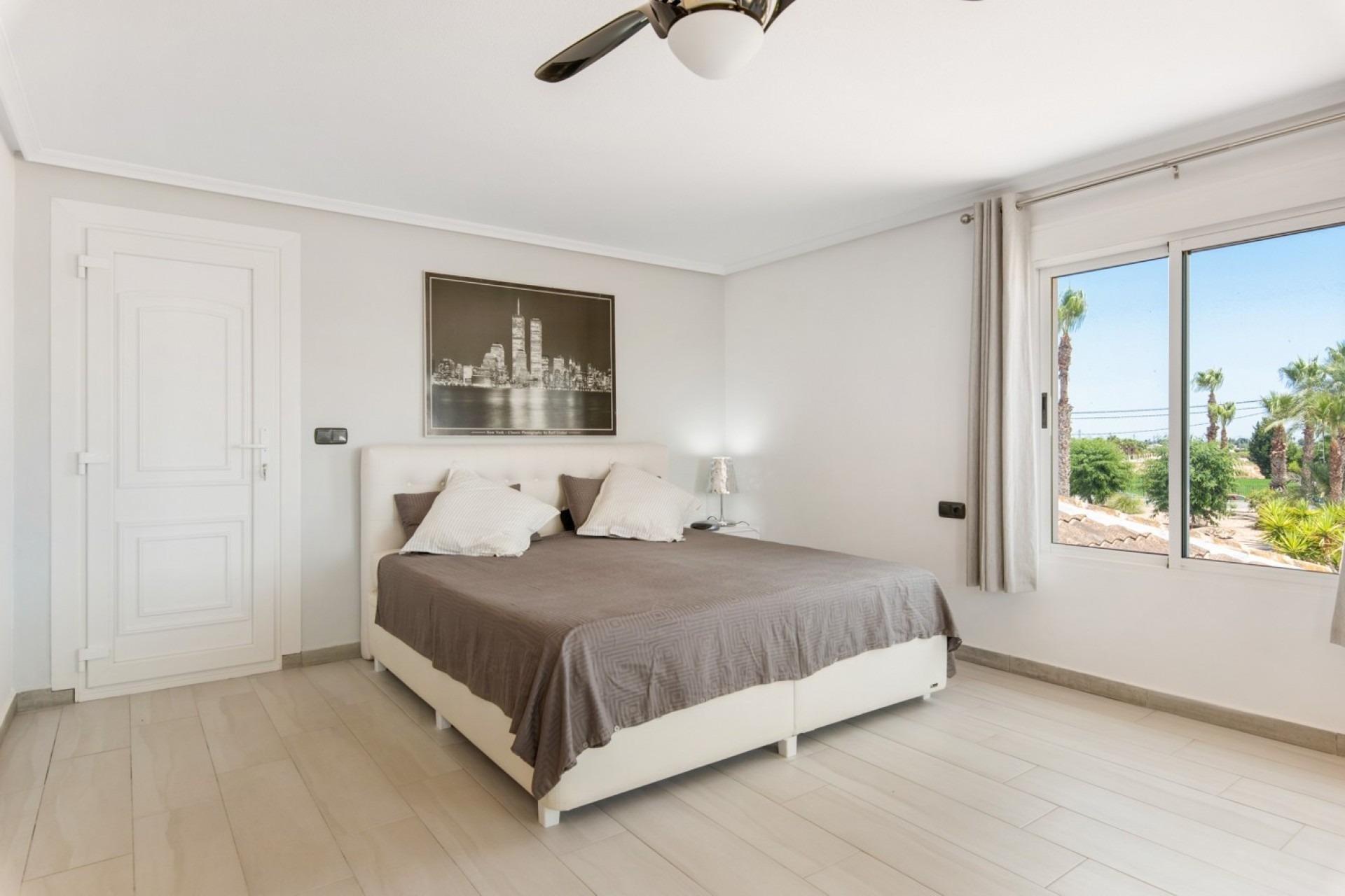 Resale - Finca / Country Property *  - Catral * - Comunidad valenciana