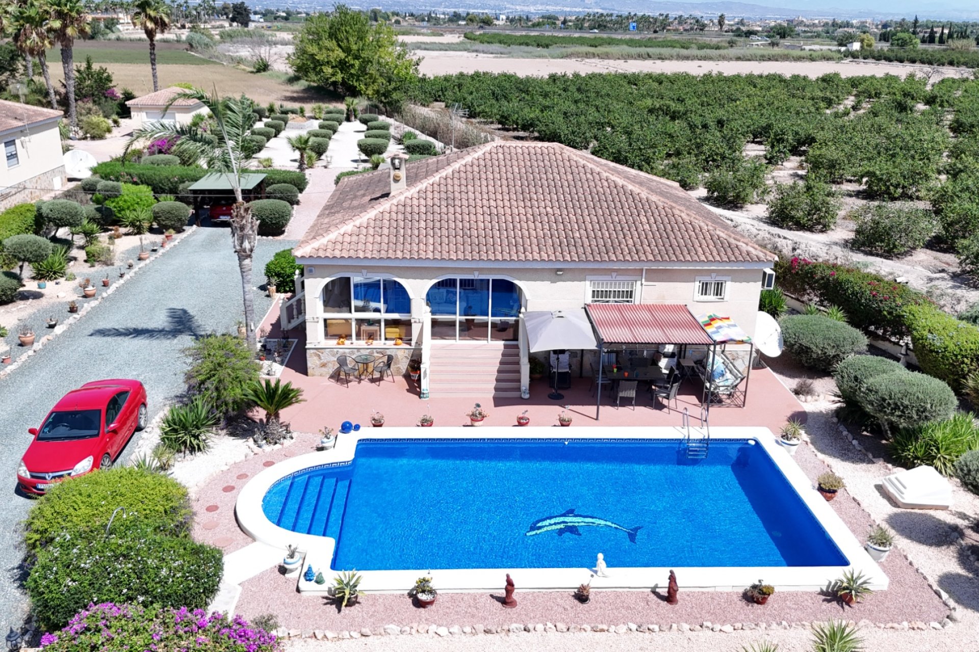 Resale - Finca / Country Property *  - Catral *