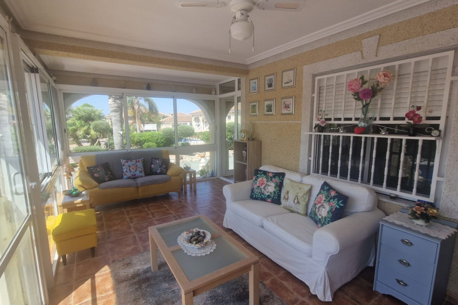 Resale - Finca / Country Property *  - Catral *