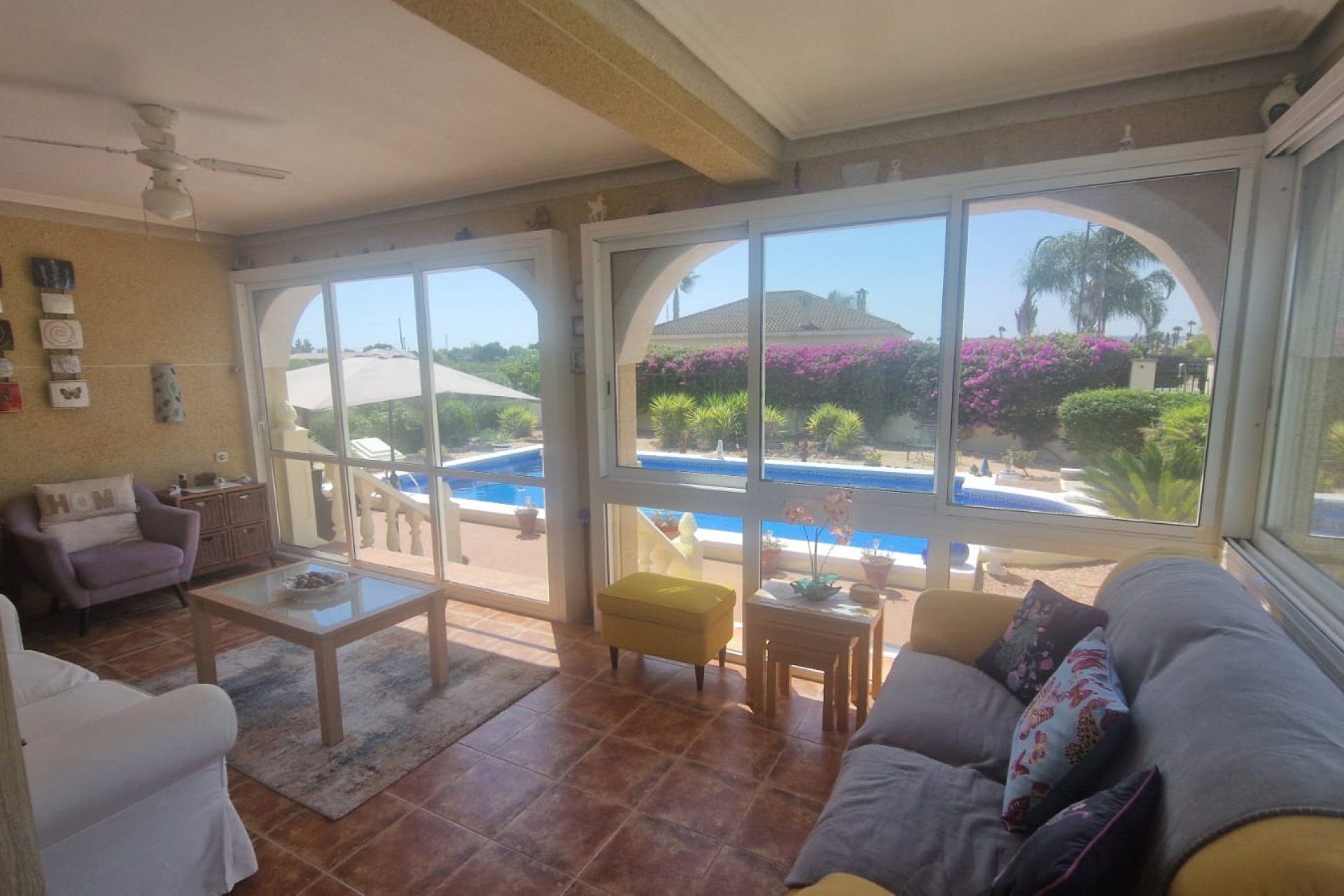 Resale - Finca / Country Property *  - Catral *