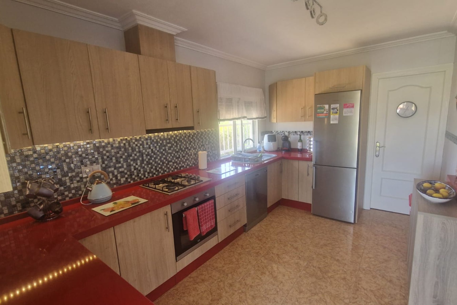 Resale - Finca / Country Property *  - Catral *