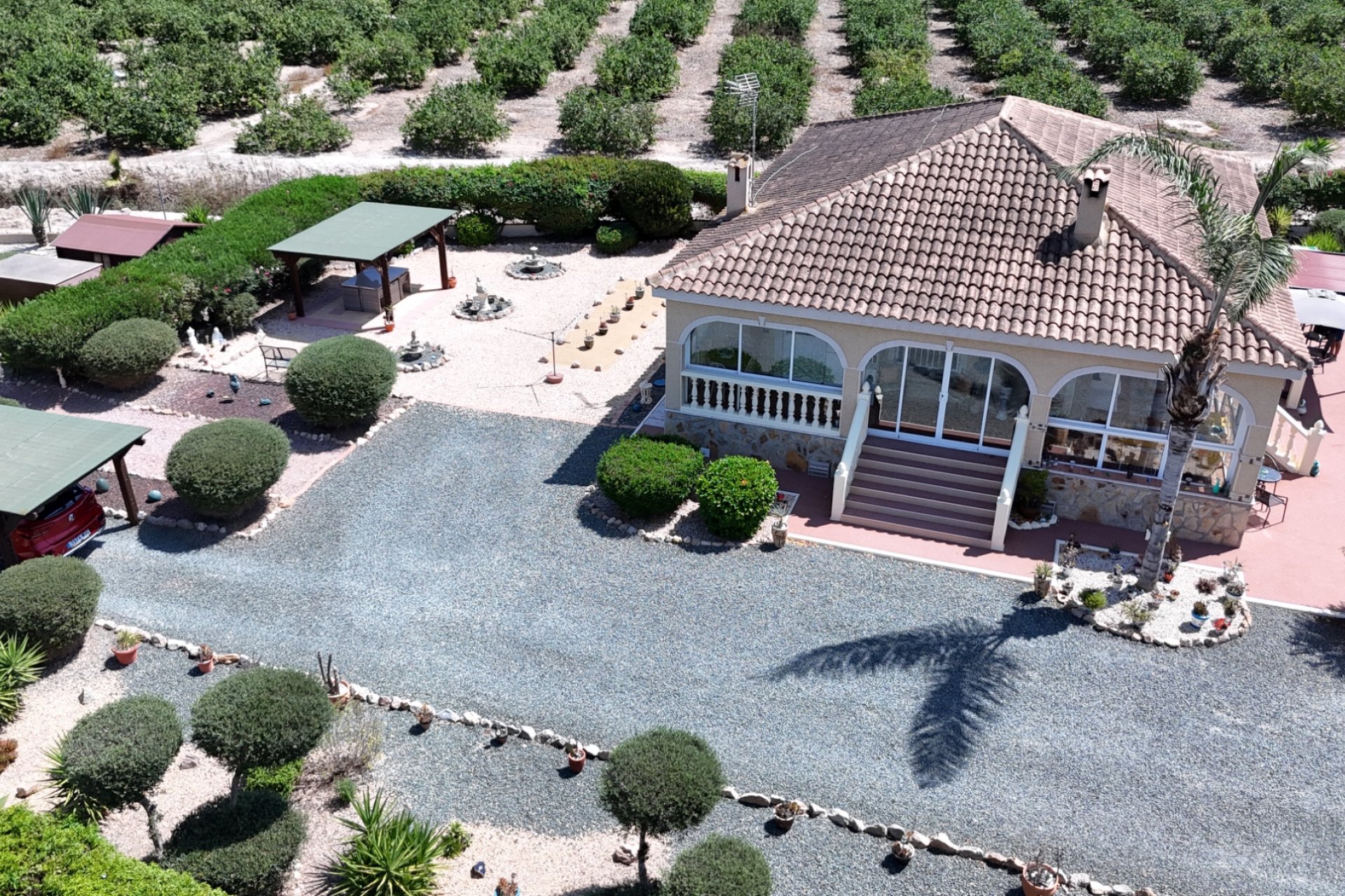 Resale - Finca / Country Property *  - Catral *