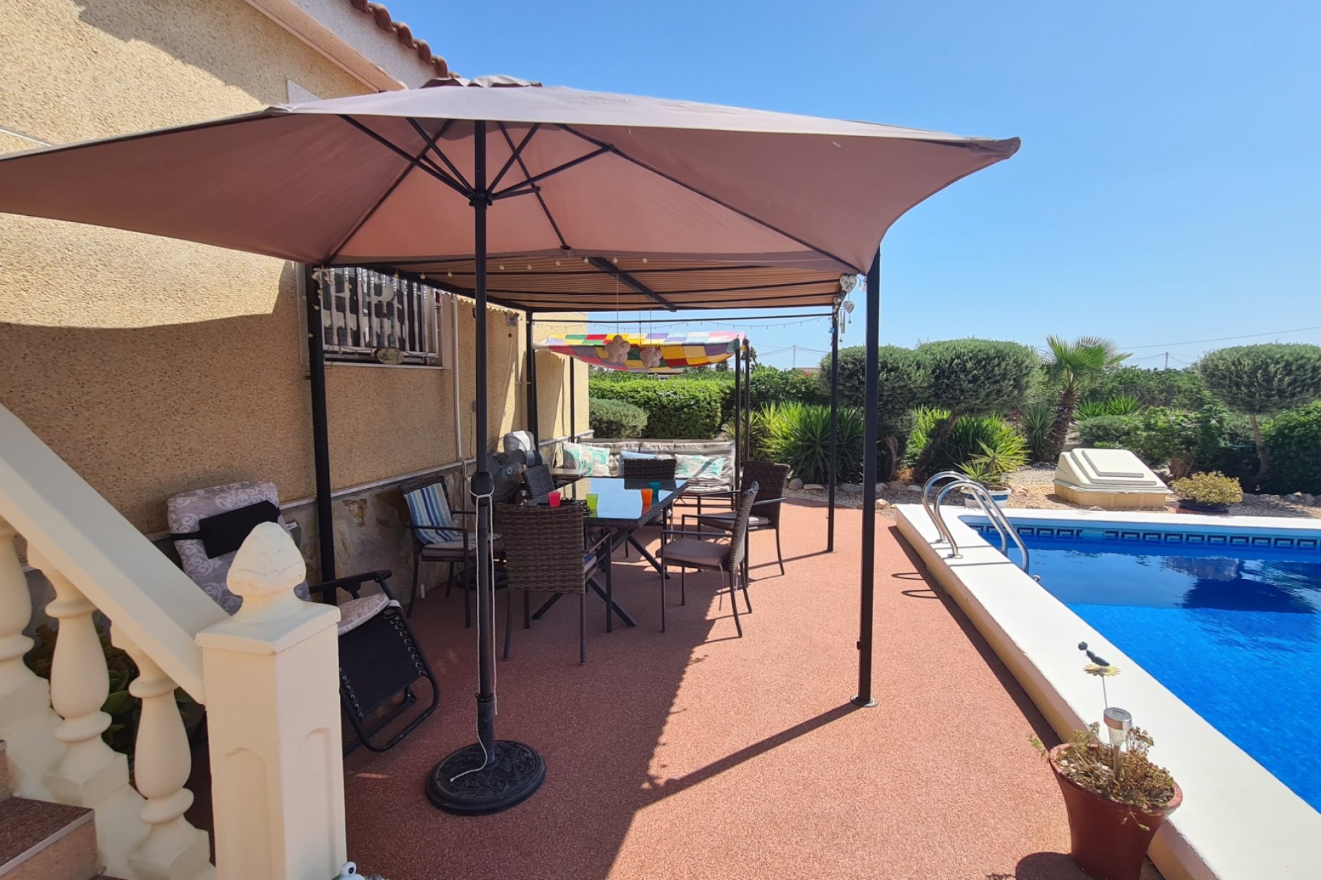 Resale - Finca / Country Property *  - Catral *
