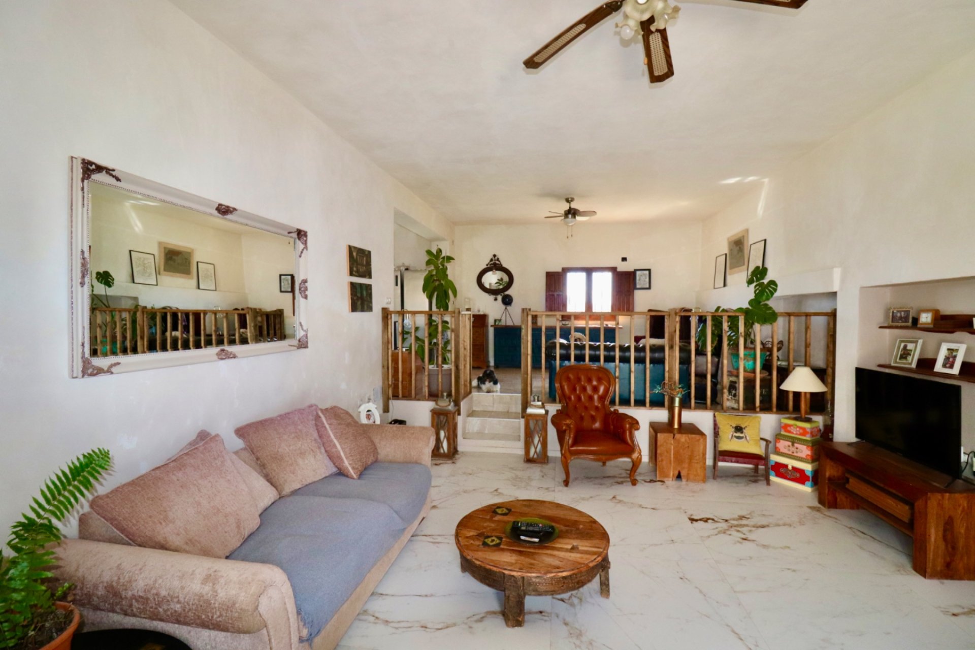 Resale - Finca / Country Property *  - Dolores - Dolores *