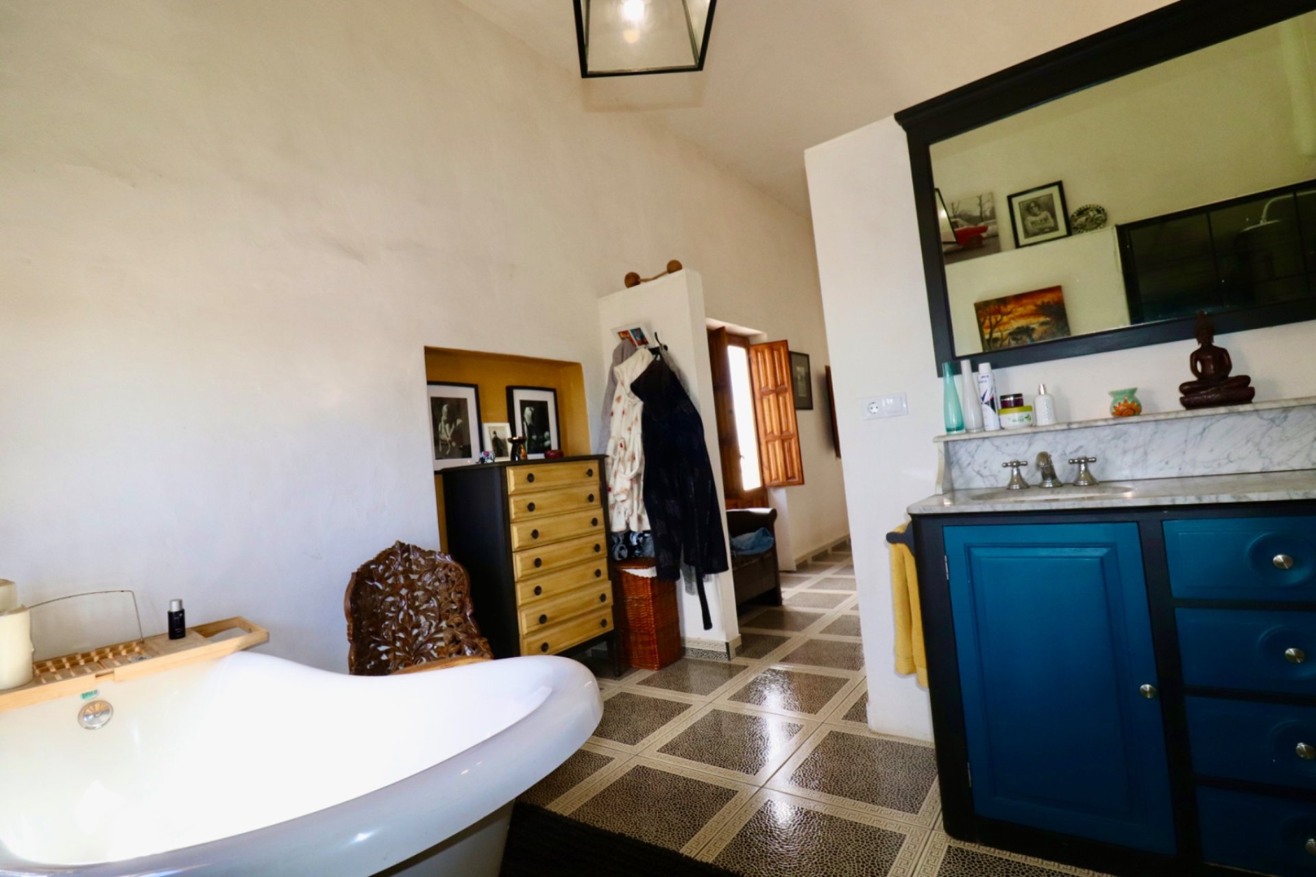 Resale - Finca / Country Property *  - Dolores *