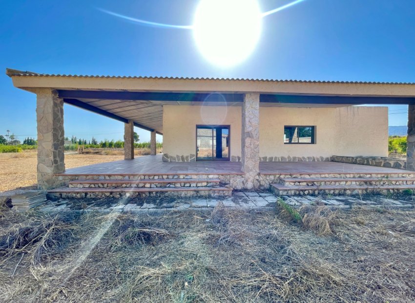 Resale - Finca / Country Property *  - Elche * - Matola
