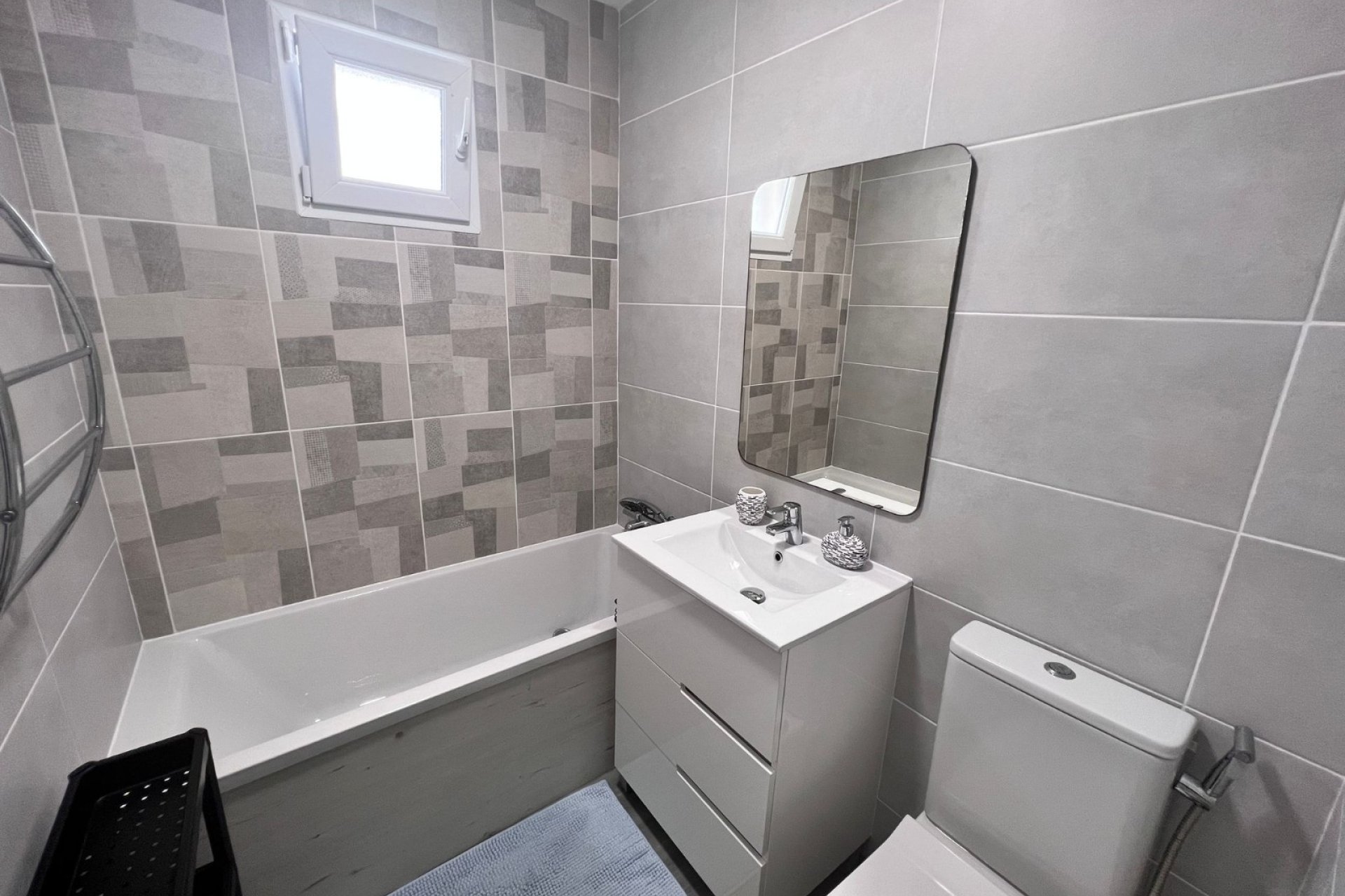 Resale - Finca / Country Property *  - Elche Pedanías - La Marina *