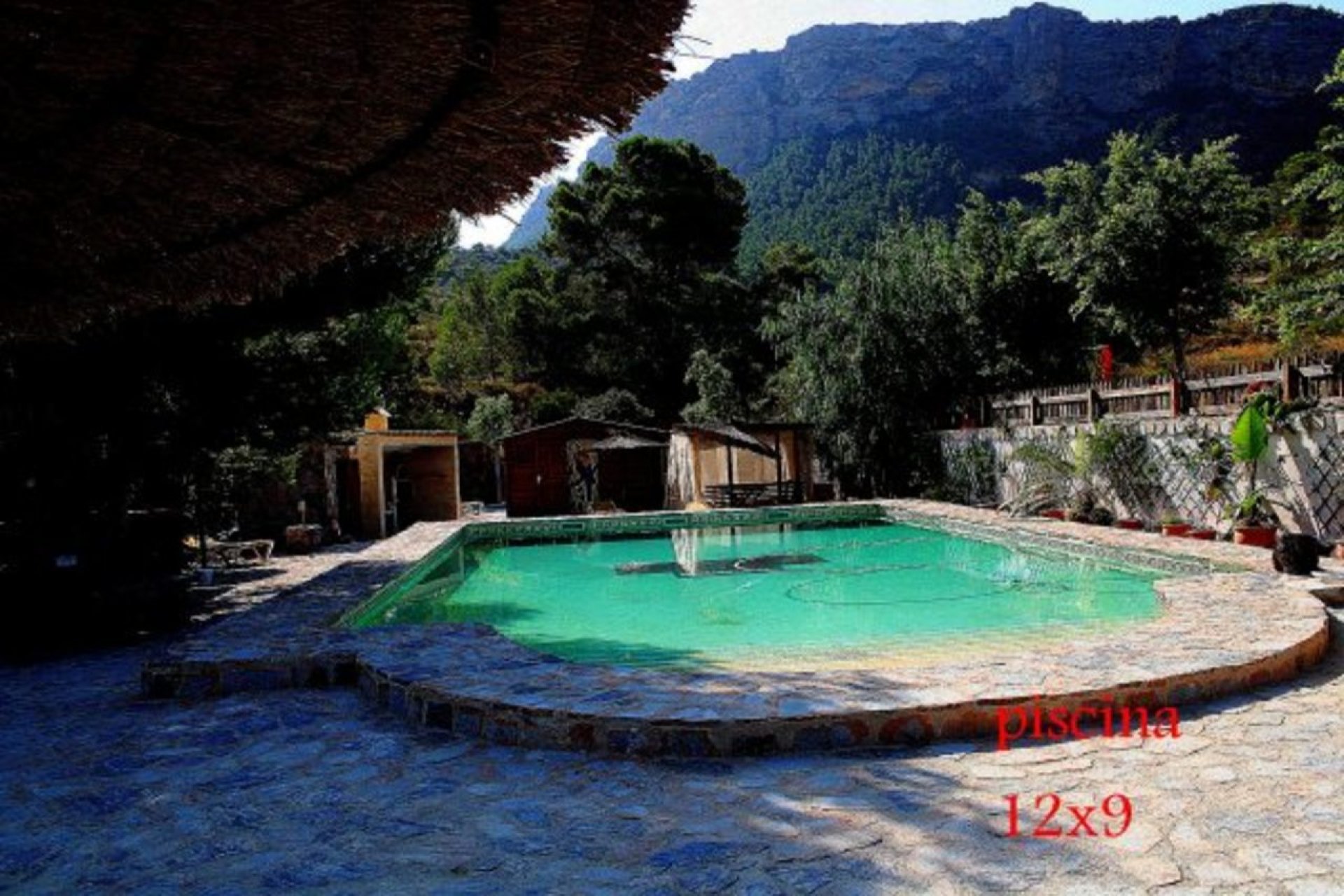 Resale - Finca / Country Property *  - Gea y Truyols *