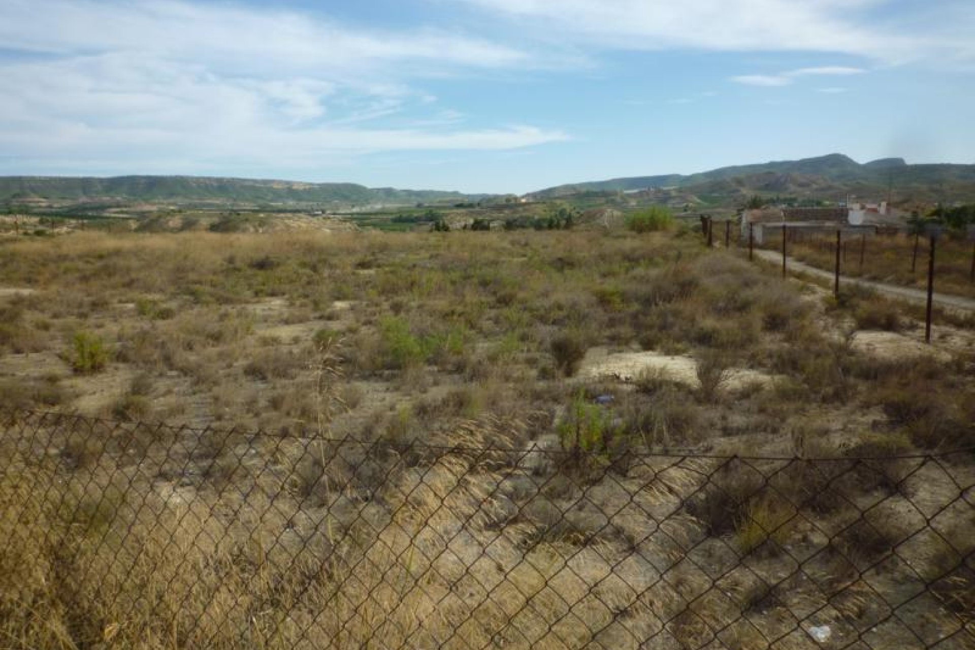 Resale - Finca / Country Property *  - Orihuela * - Desamparados-Hurchillo-Torremendo