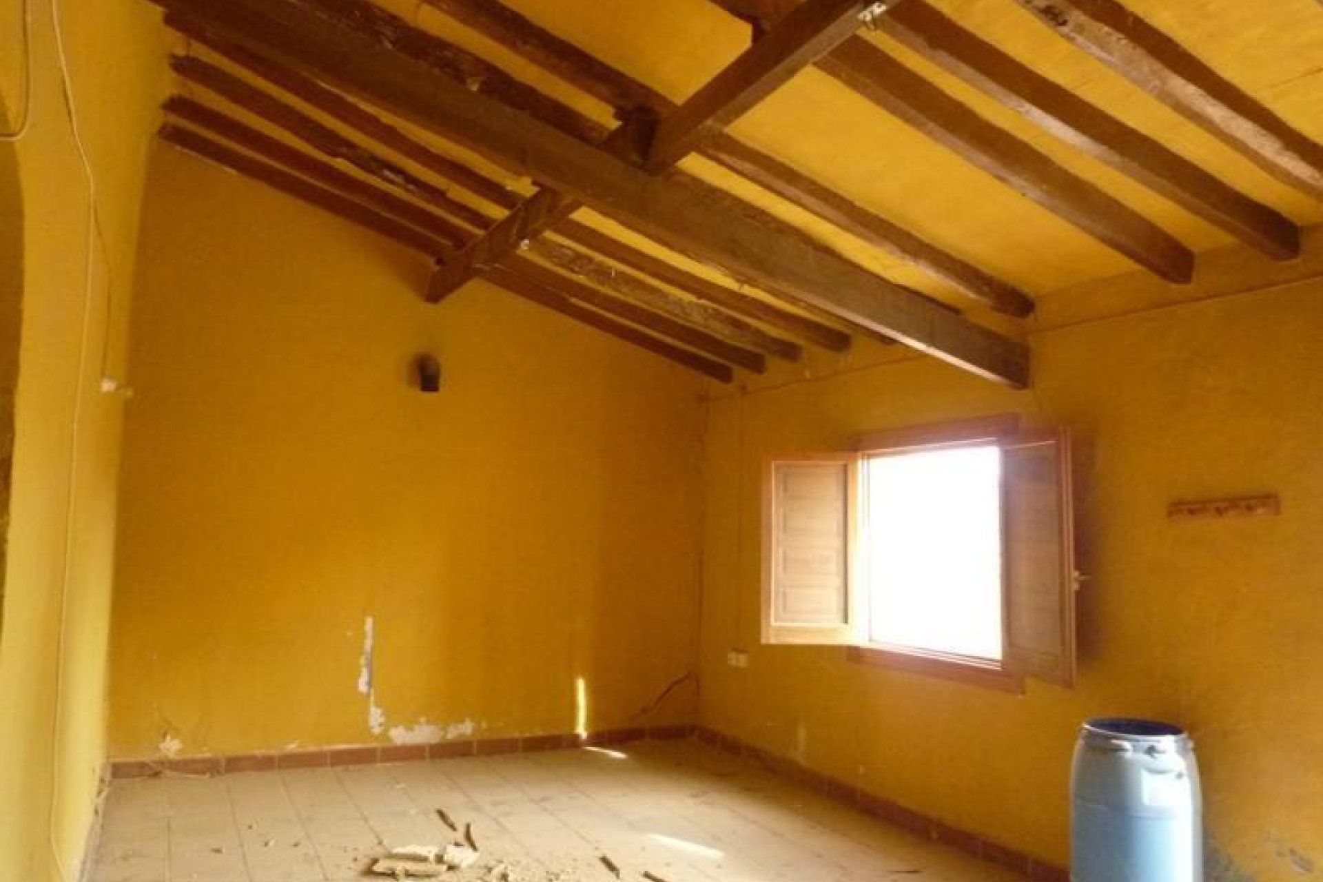 Resale - Finca / Country Property *  - Orihuela * - Desamparados-Hurchillo-Torremendo