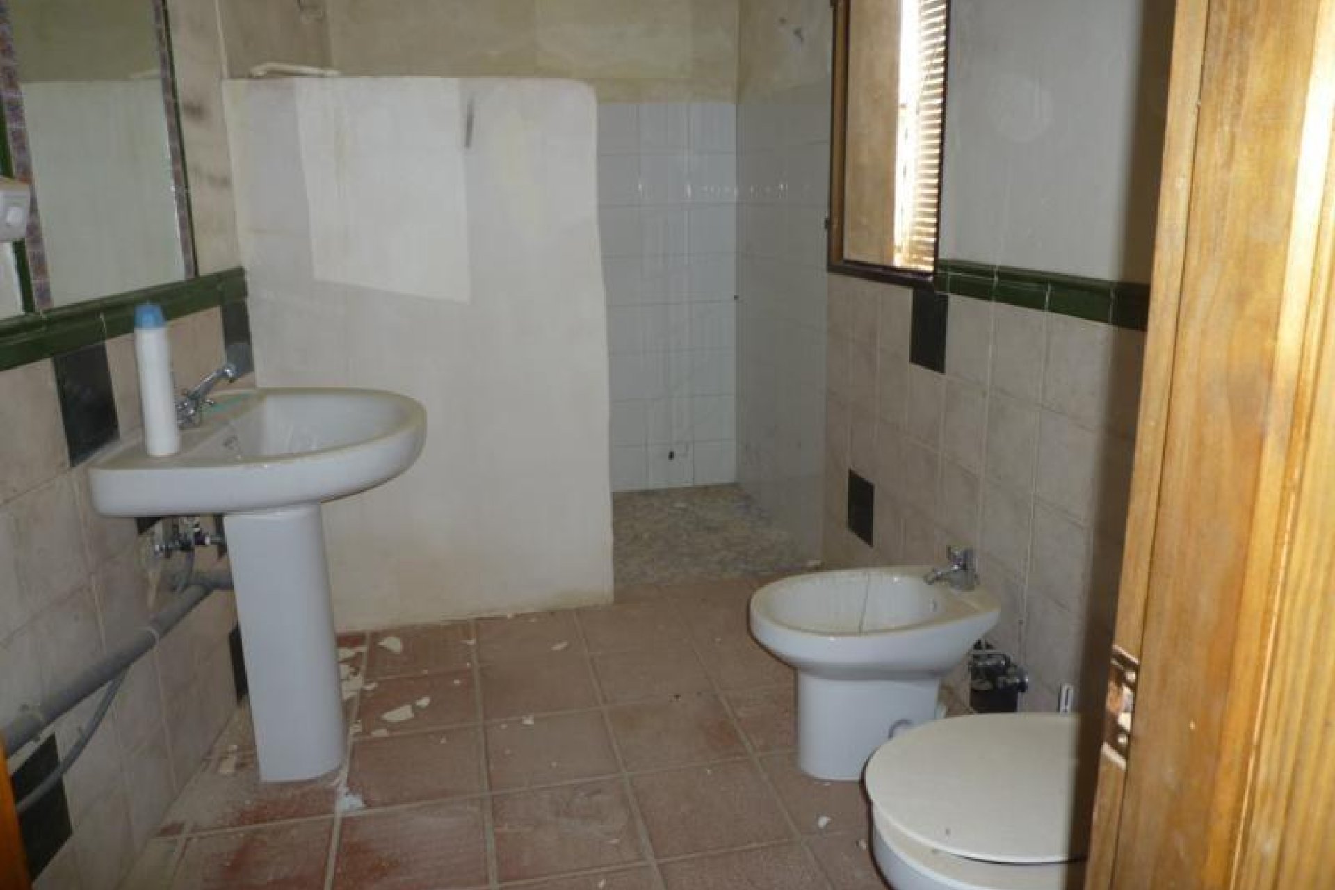 Resale - Finca / Country Property *  - Orihuela * - Desamparados-Hurchillo-Torremendo