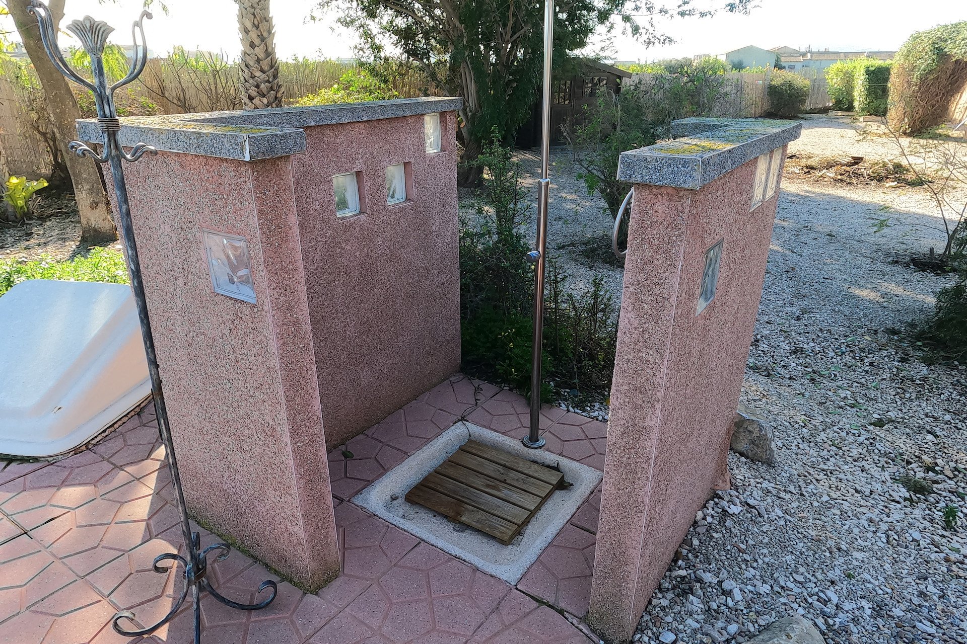 Resale - Finca / Country Property *  - Orihuela *