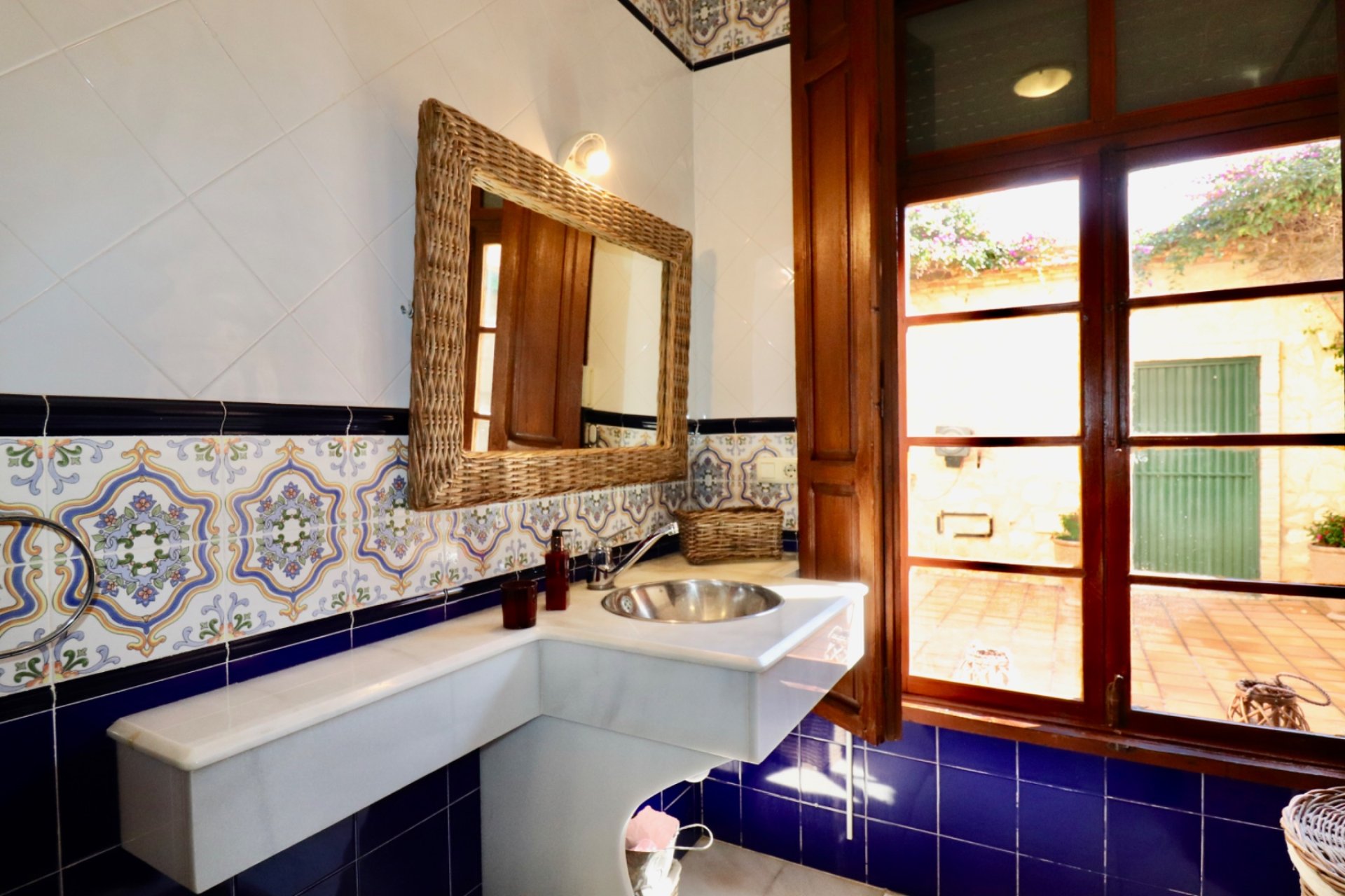 Resale - Finca / Country Property *  - Rojales * - Heredades