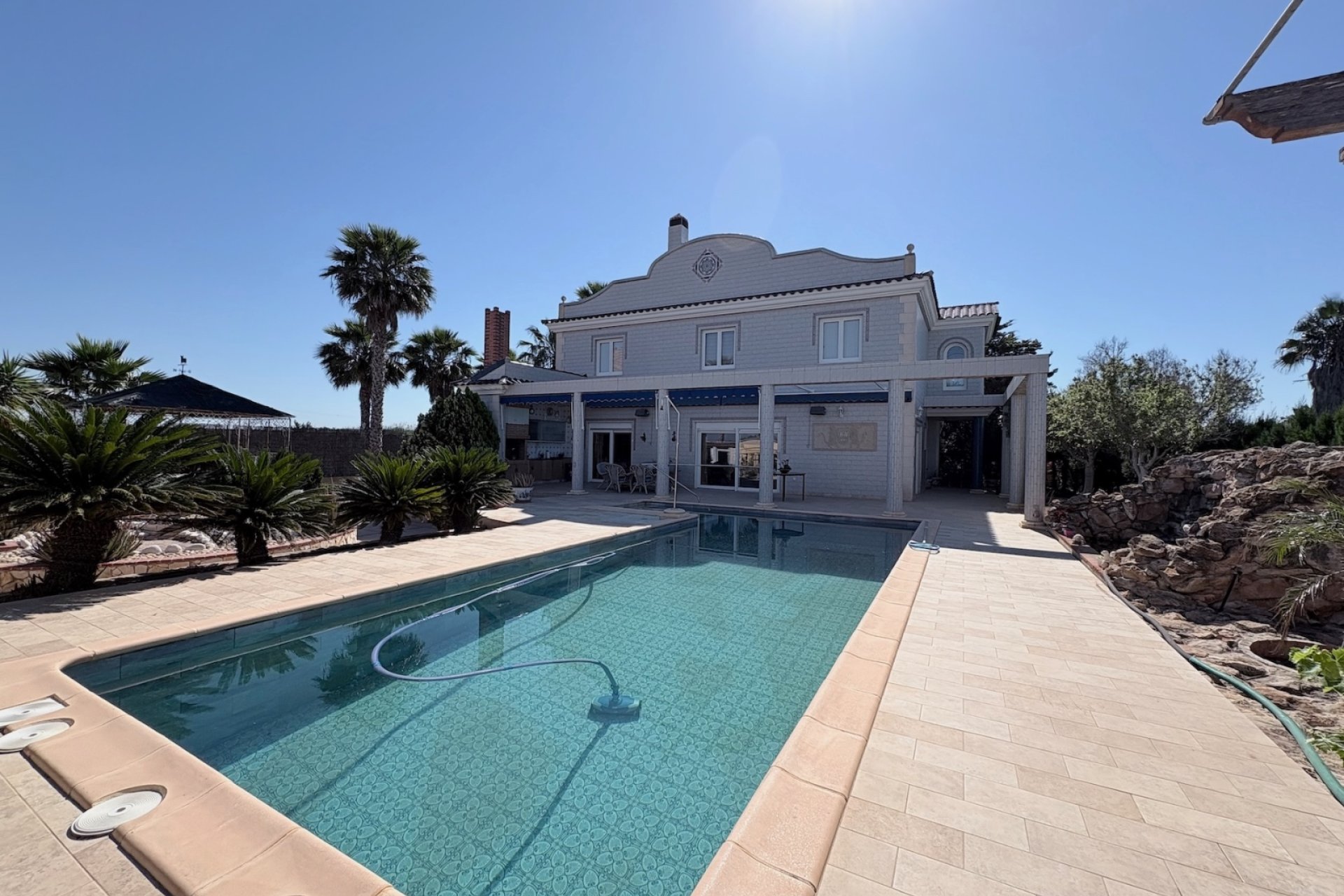 Resale - Finca / Country Property *  - San Fulgencio * - La Marina *