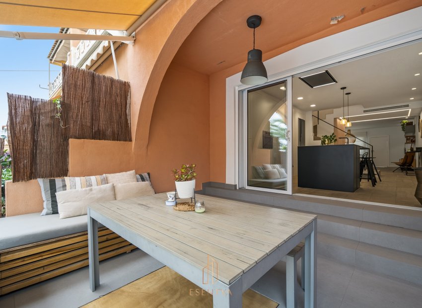 Resale - Finca / Country Property *  - Santa Pola * - Santa Pola