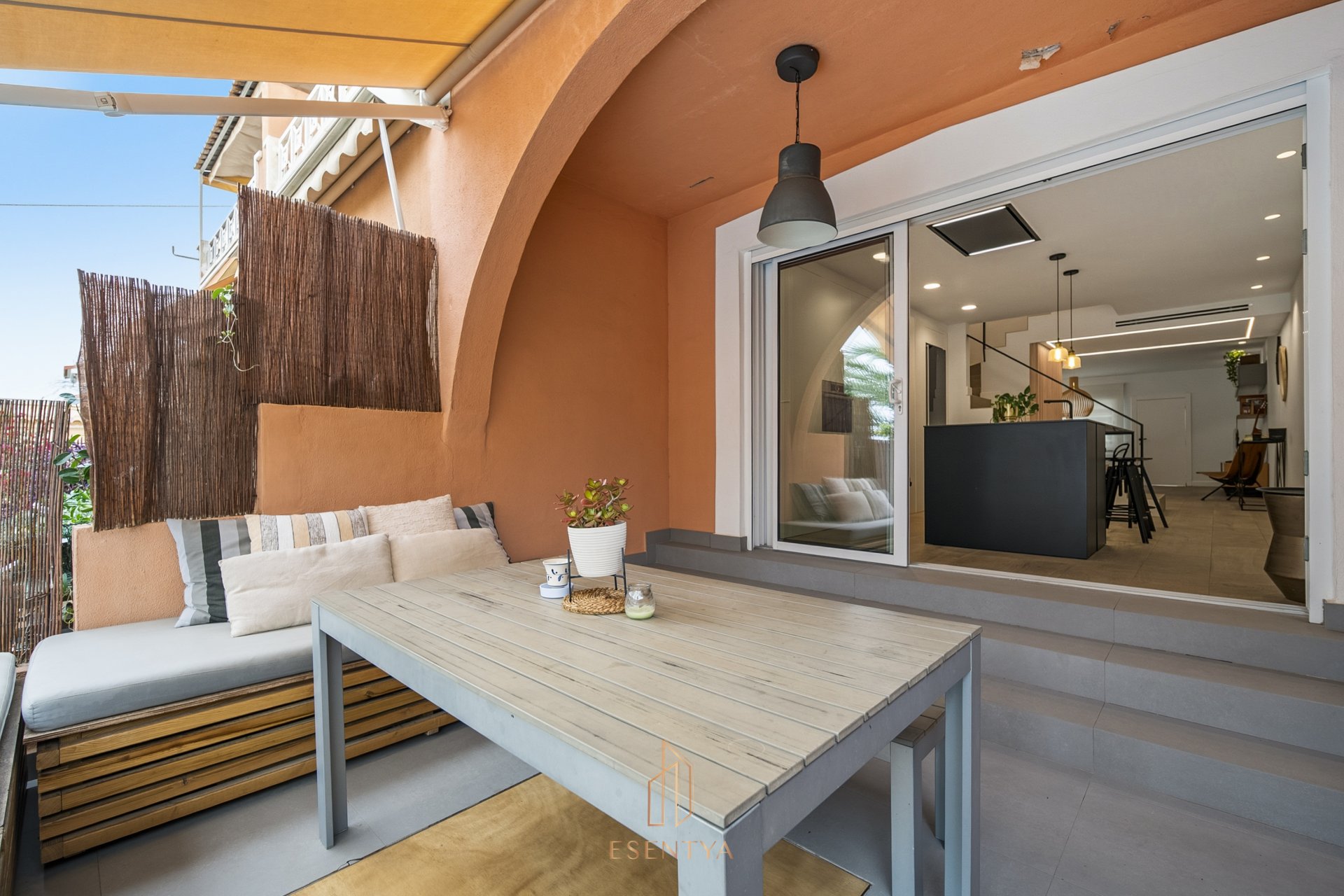 Resale - Finca / Country Property *  - Santa Pola * - Santa Pola