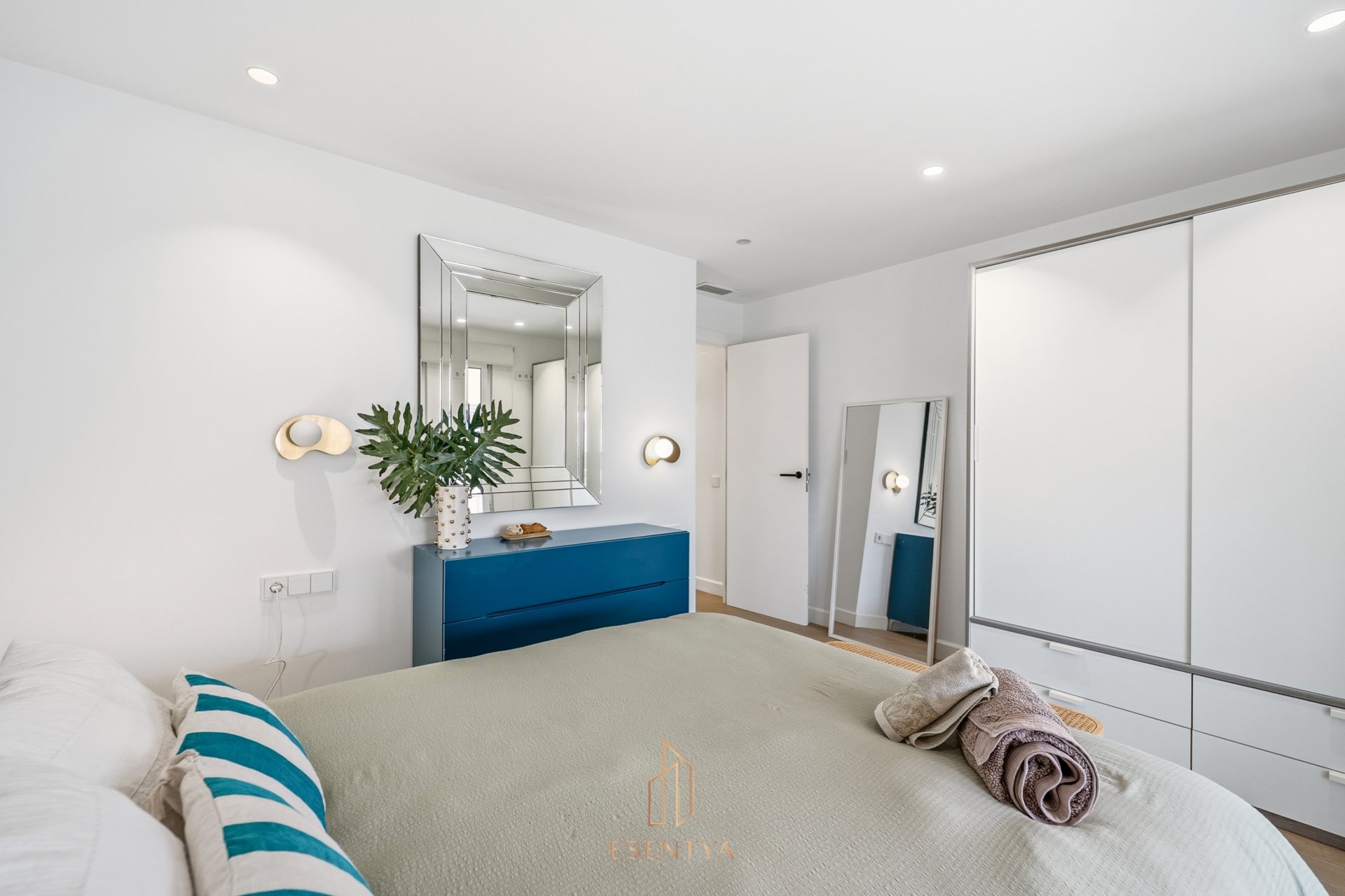 Resale - Finca / Country Property *  - Santa Pola * - Santa Pola