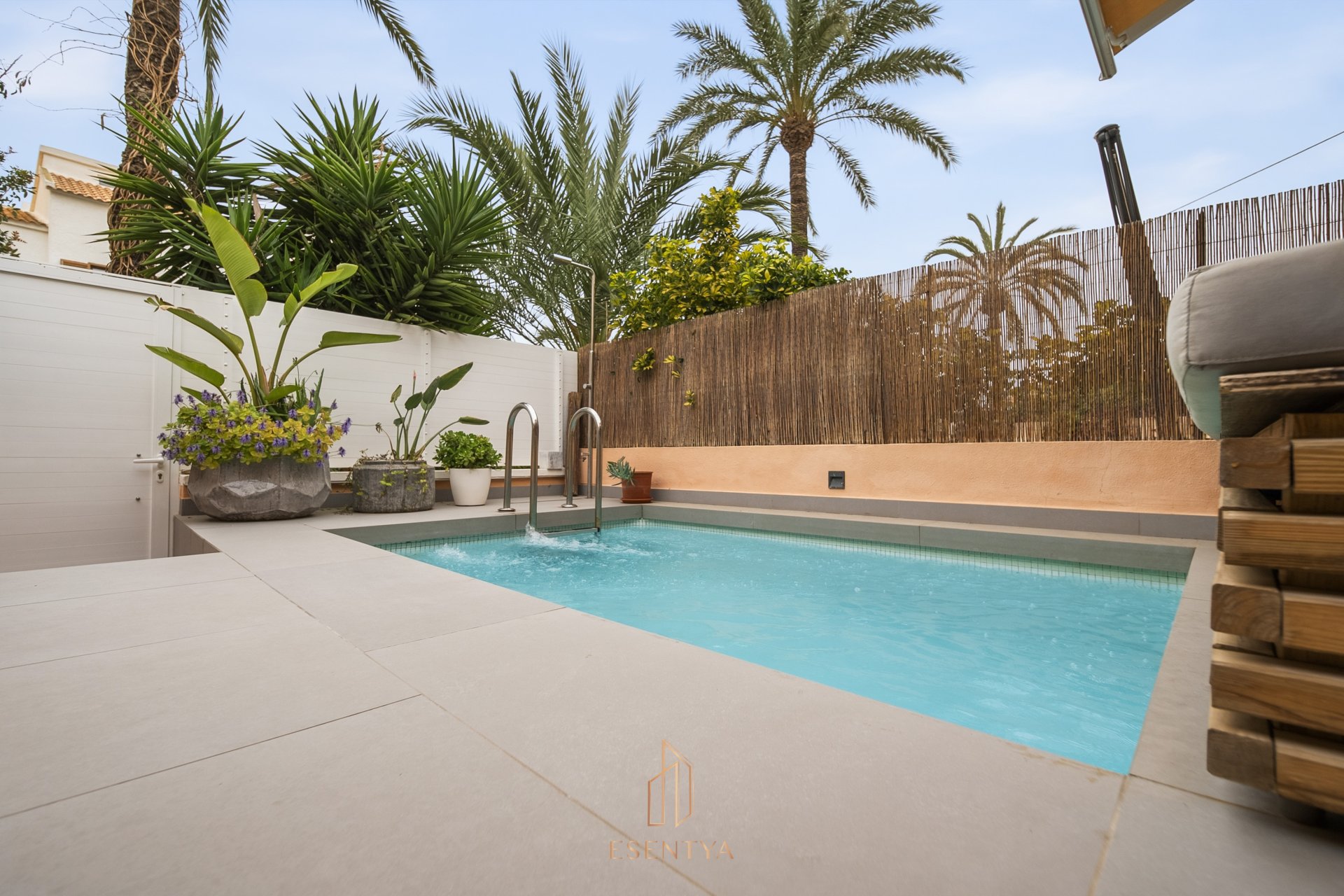 Resale - Finca / Country Property *  - Santa Pola * - Santa Pola