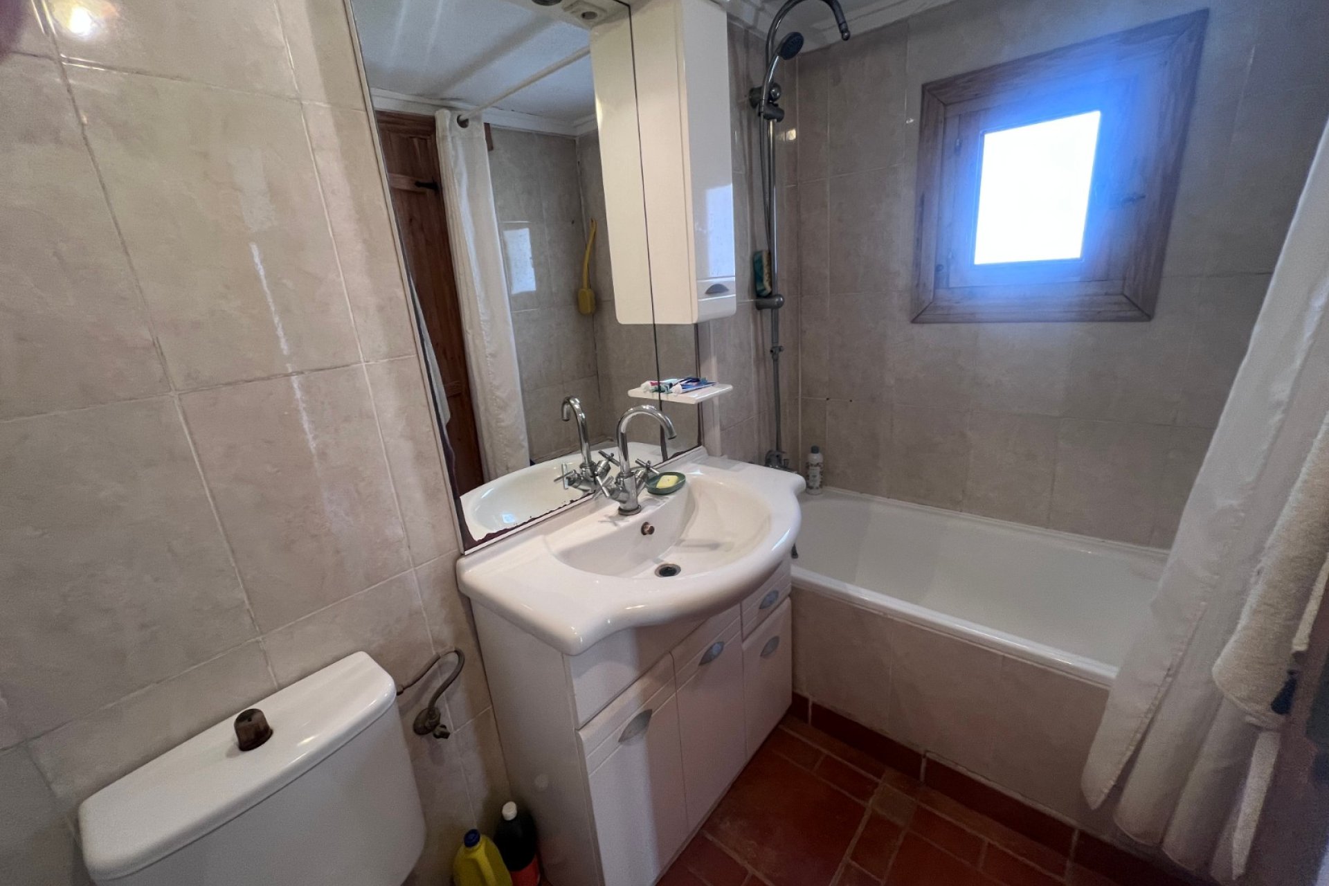 Resale - Finca / Country Property *  - Torremendo *