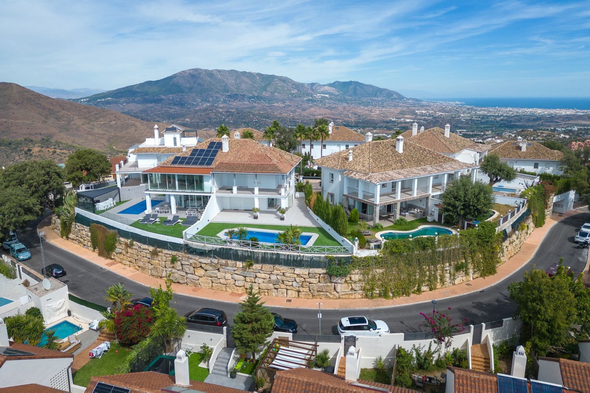 Resale - House - La Mairena - Costa del Sol