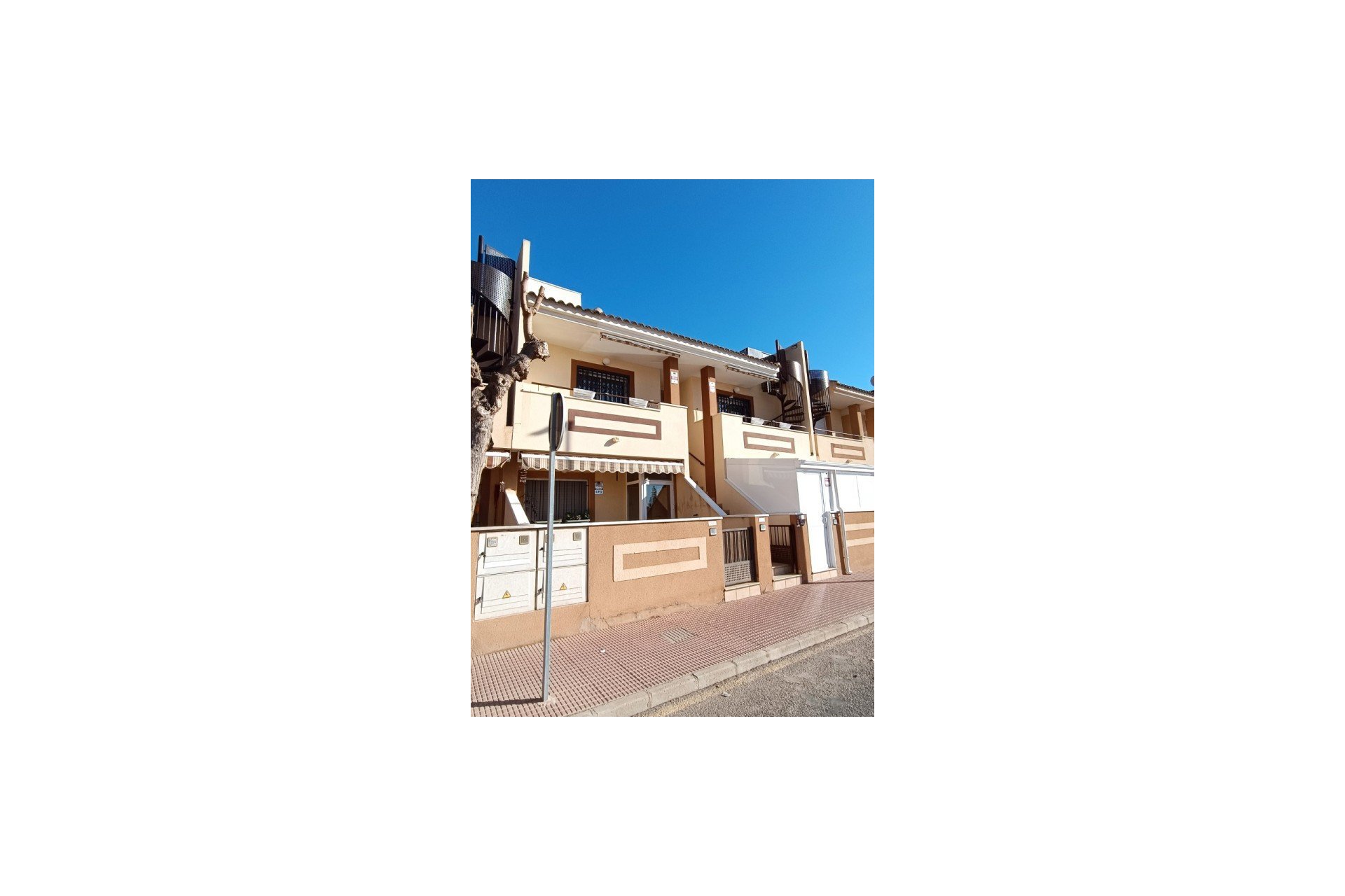 Resale - House - Los Alcazares