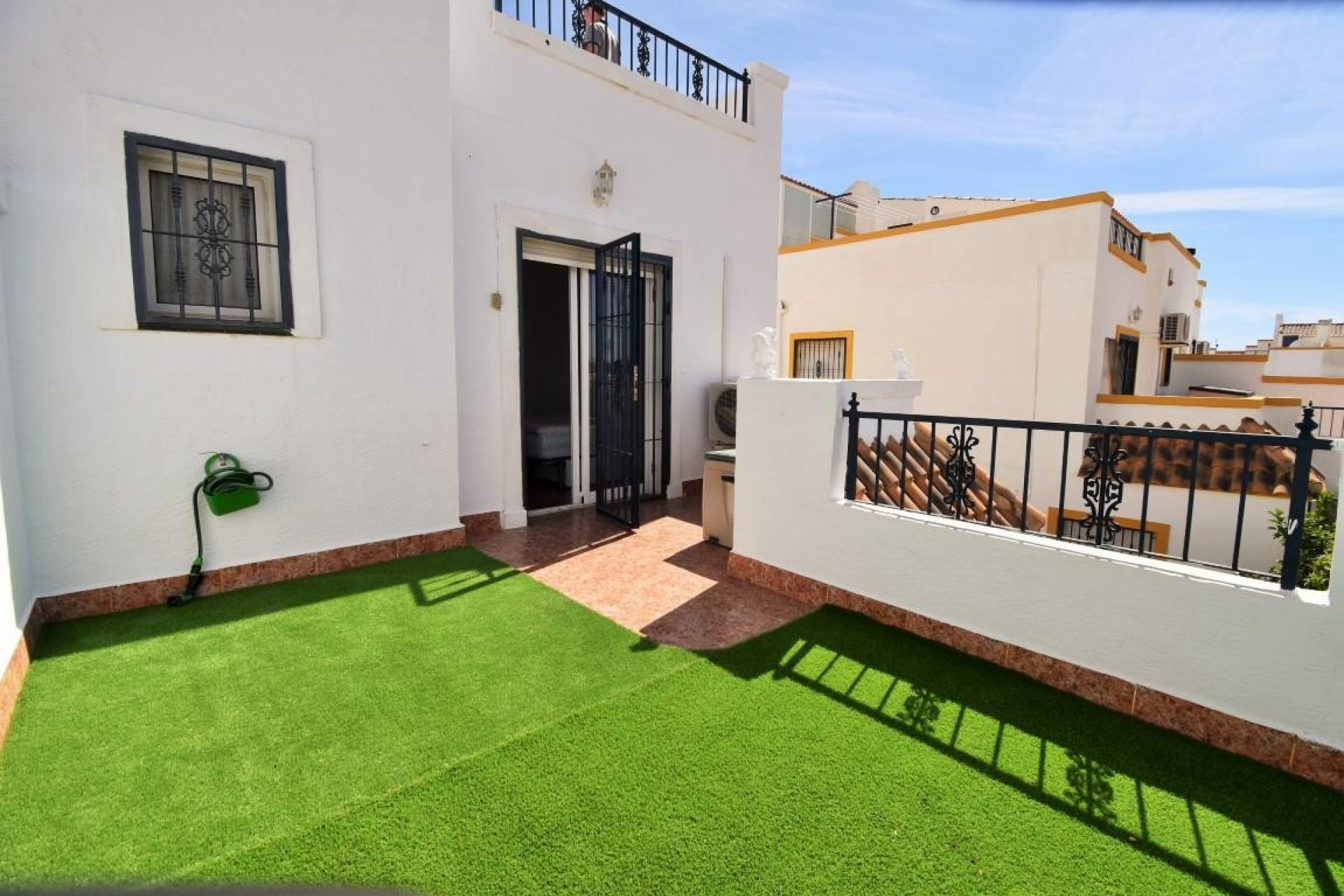 Resale - House - Orihuela Costa - La Florida