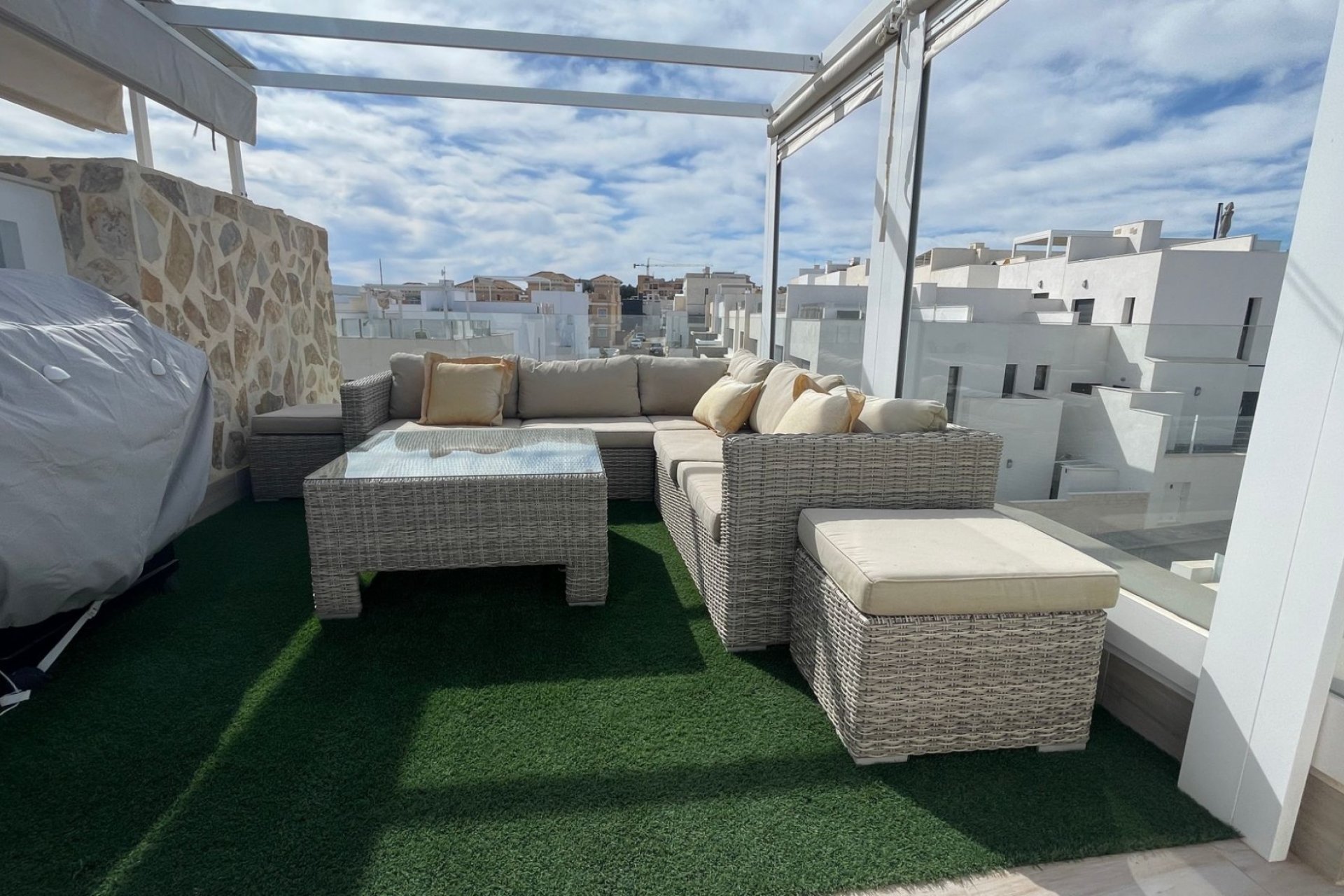 Resale - House - Orihuela Costa* - Villamartin*