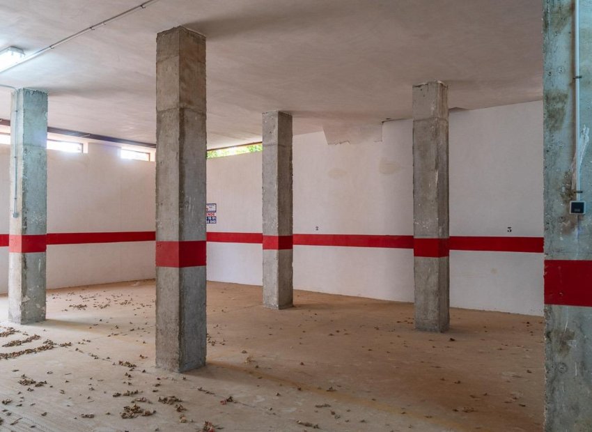 Resale - Parking space * - Orihuela Costa - Montezenia *