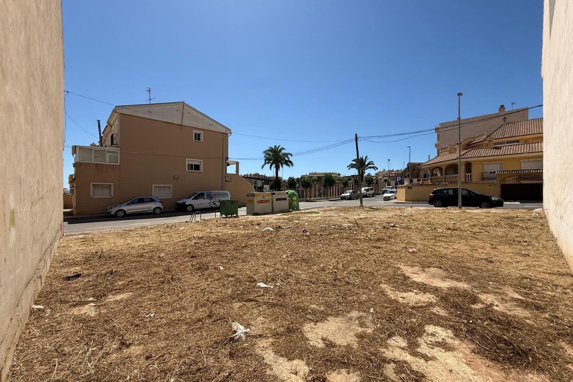 Resale - Plot * - San Miguel de Salinas * - CENTRO URBANO
