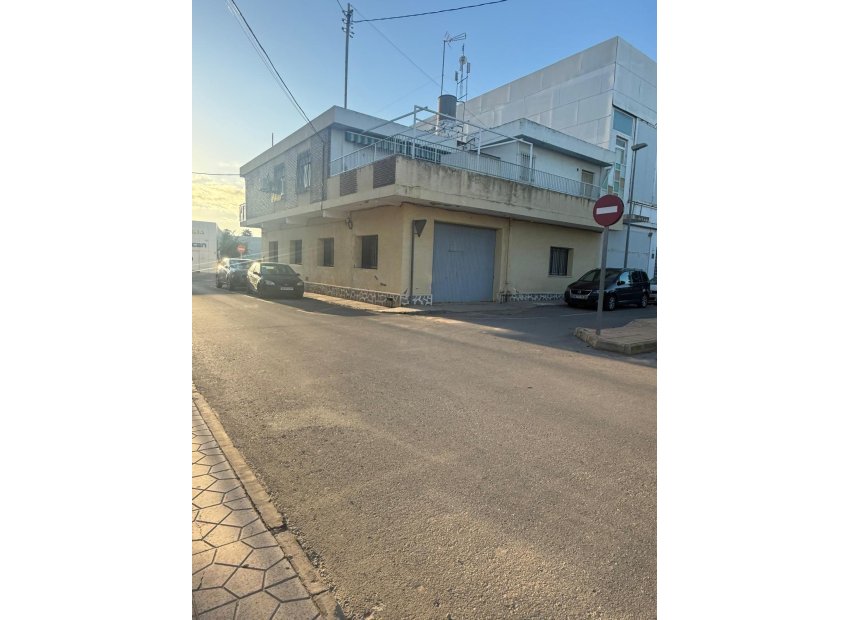 Resale - Plot * - San Pedro del Pinatar * - Lo Pagan *