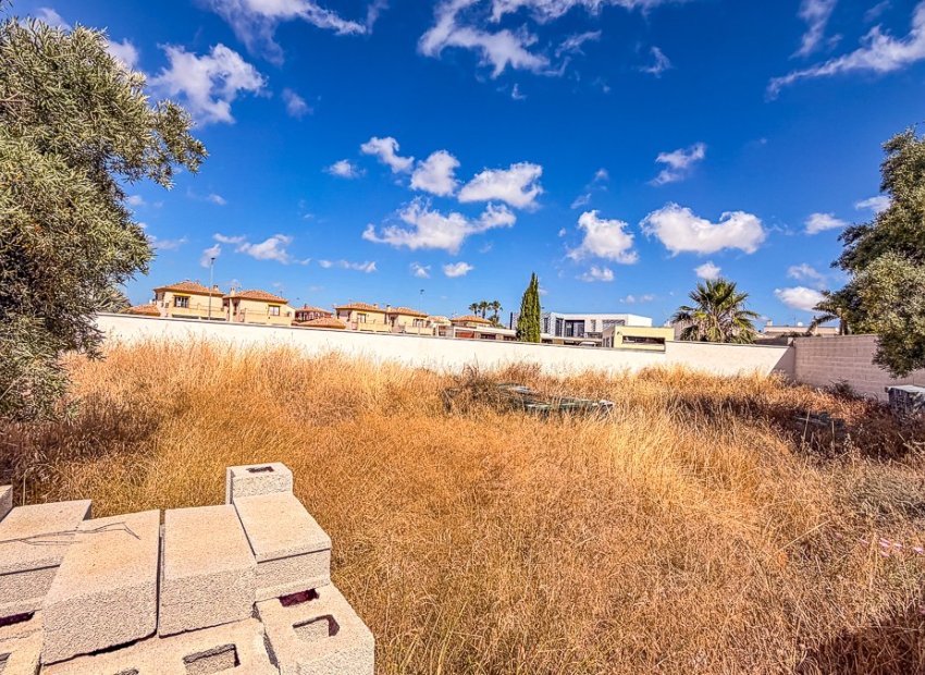 Resale - Plot * - Santiago de la Ribera * - zona san blas