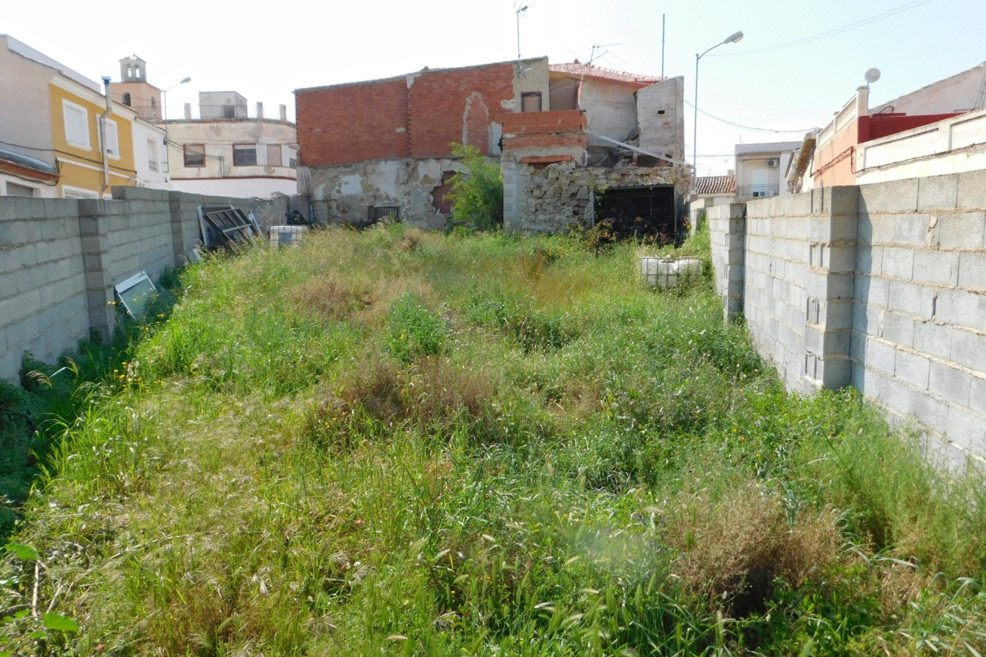 Resale - Plot * - Torremendo *