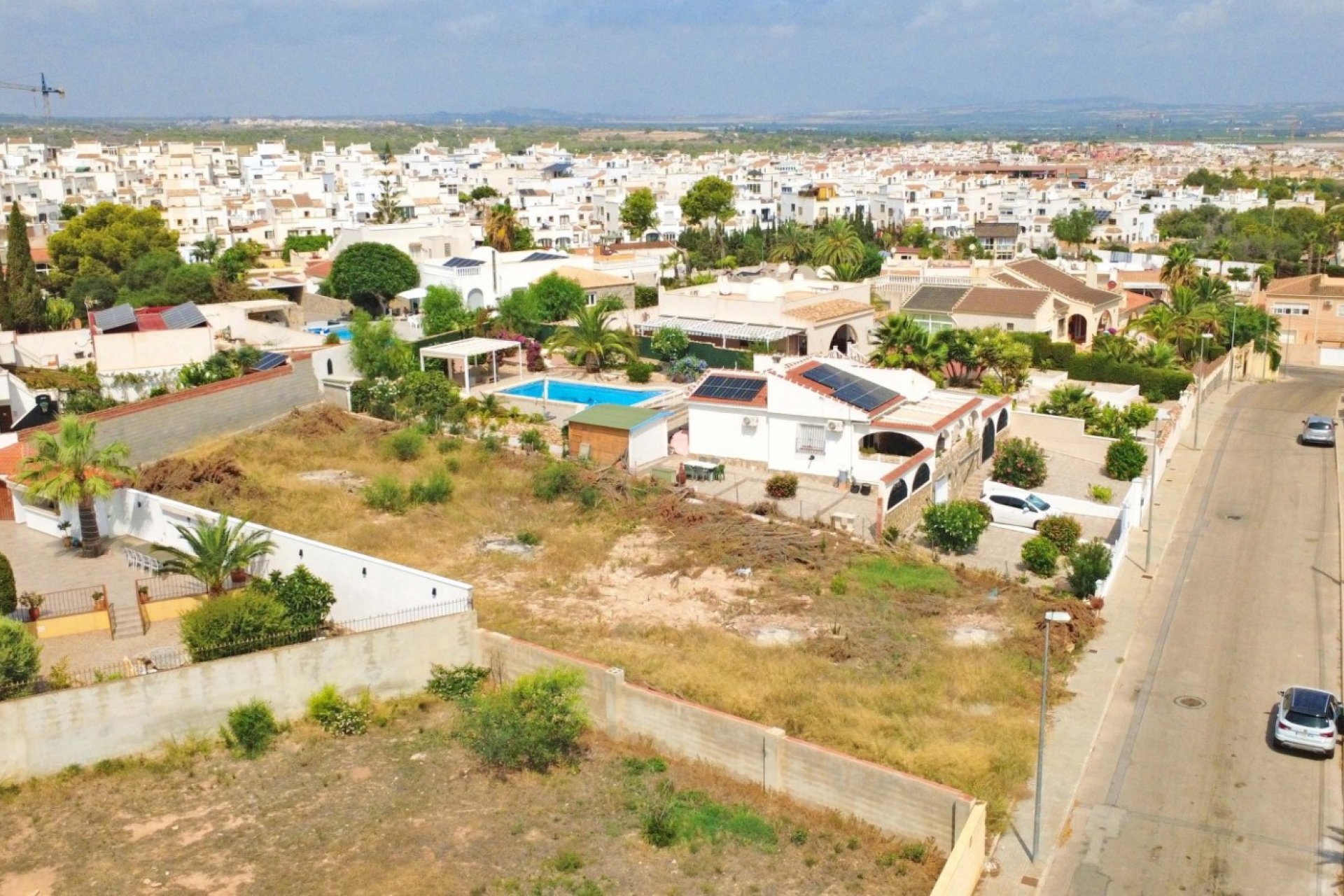 Resale - Plot * - Torrevieja * - Los Balcones *