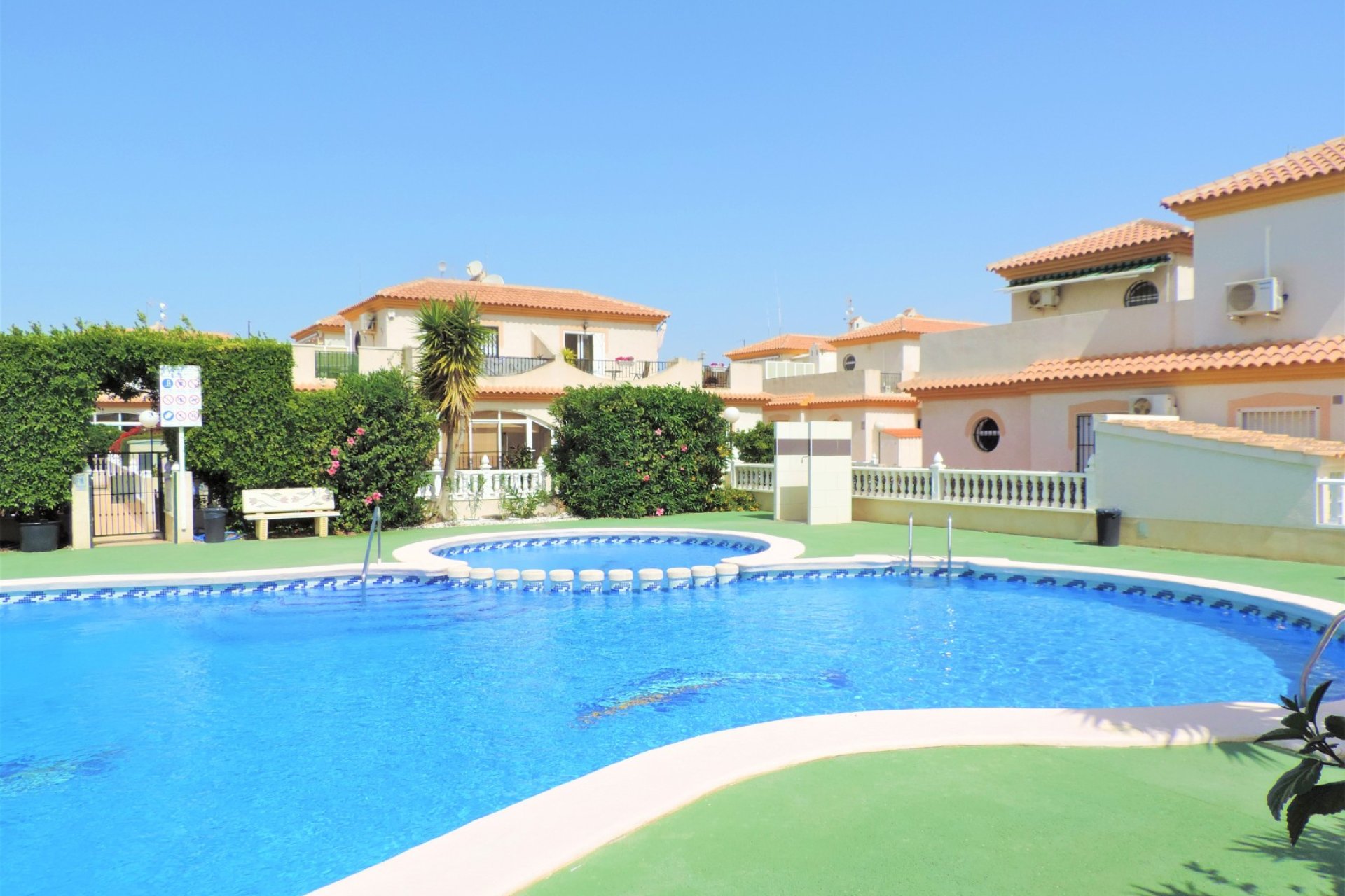 Resale - Quad House - Orihuela Costa - Playa Flamenca