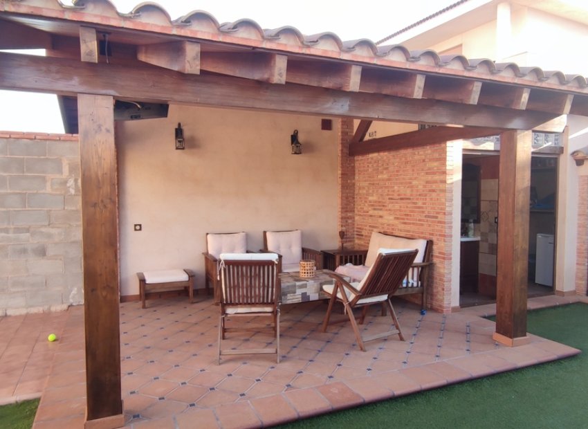 Resale - Semi Detached Villa - Caudete