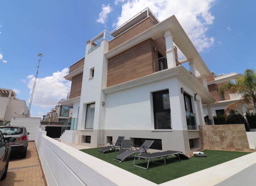 Resale - Semi Detached Villa - Ciudad Quesada - La Laguna