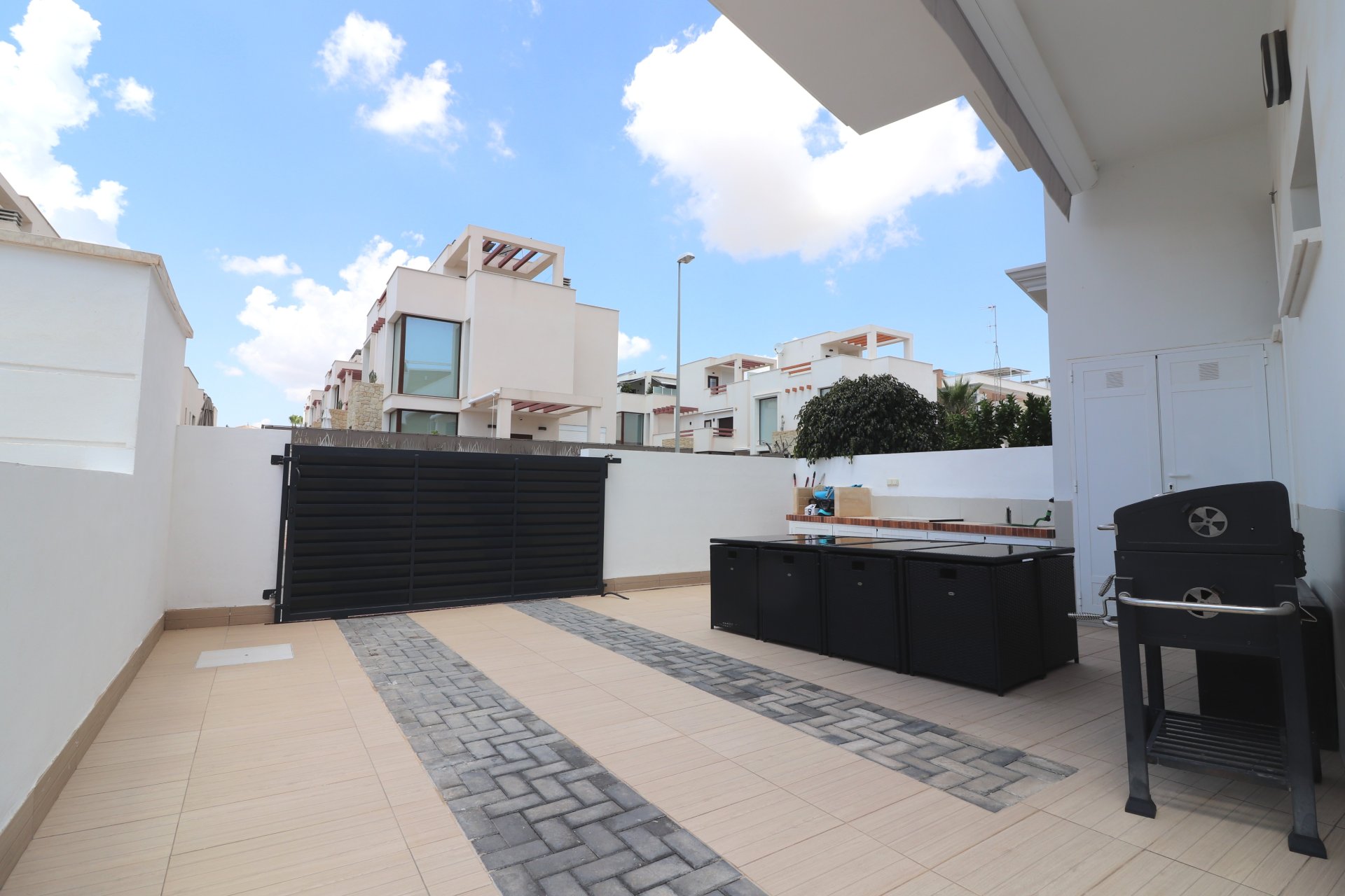 Resale - Semi Detached Villa - Ciudad Quesada - La Laguna