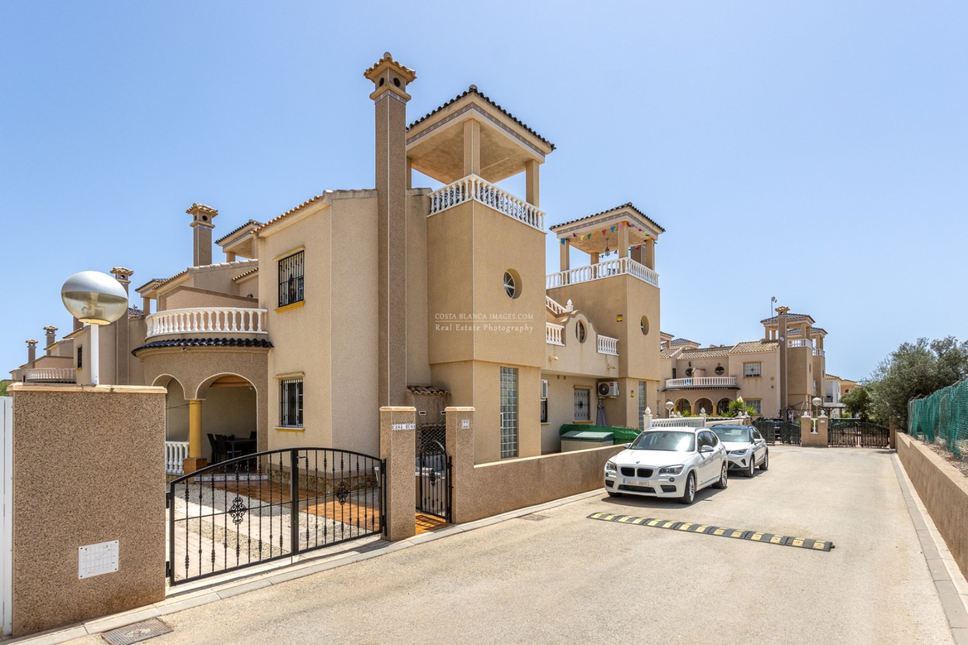 Resale - Semi Detached Villa - Guardamar del Segura - Urb el raso