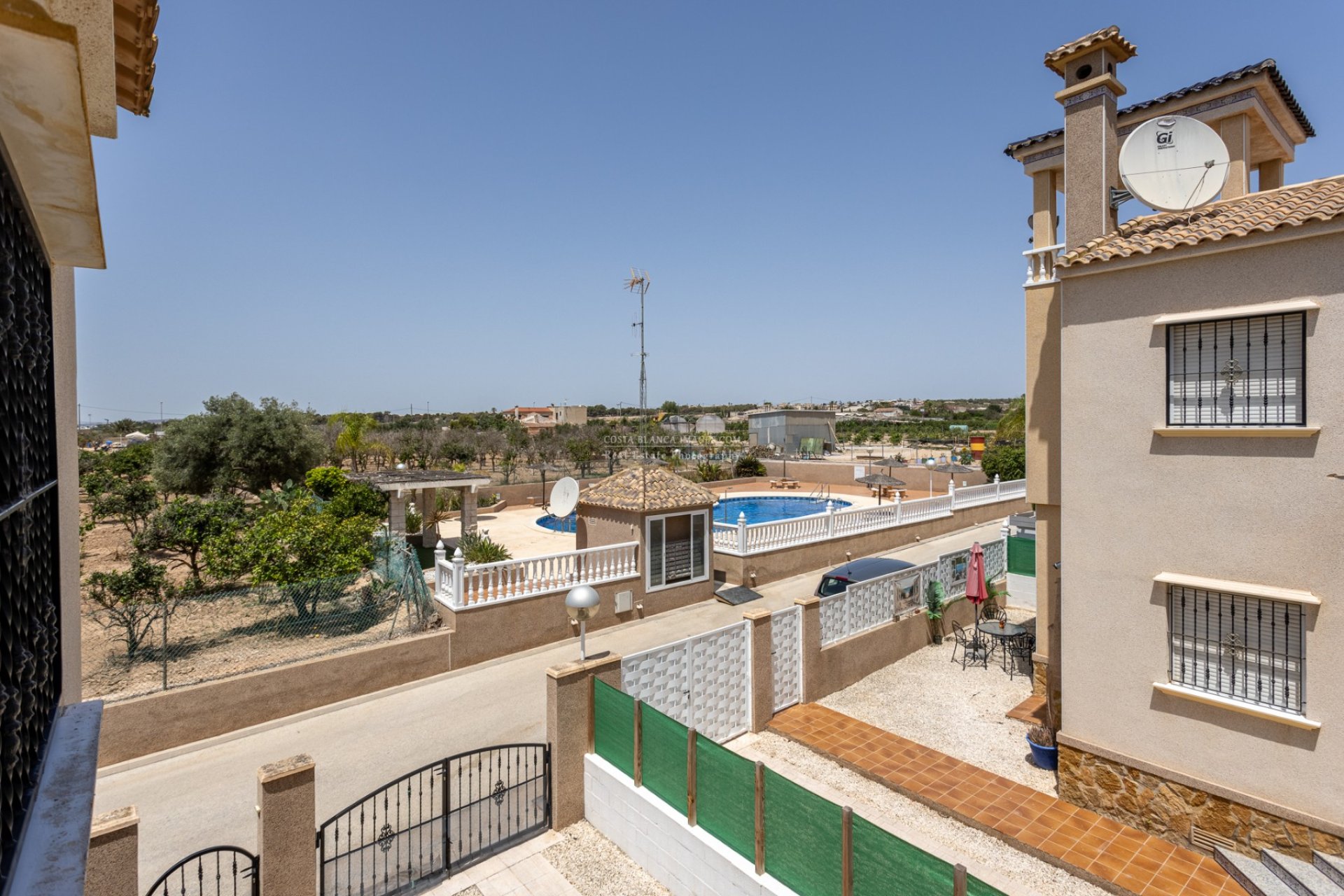 Resale - Semi Detached Villa - Guardamar del Segura - Urb el raso