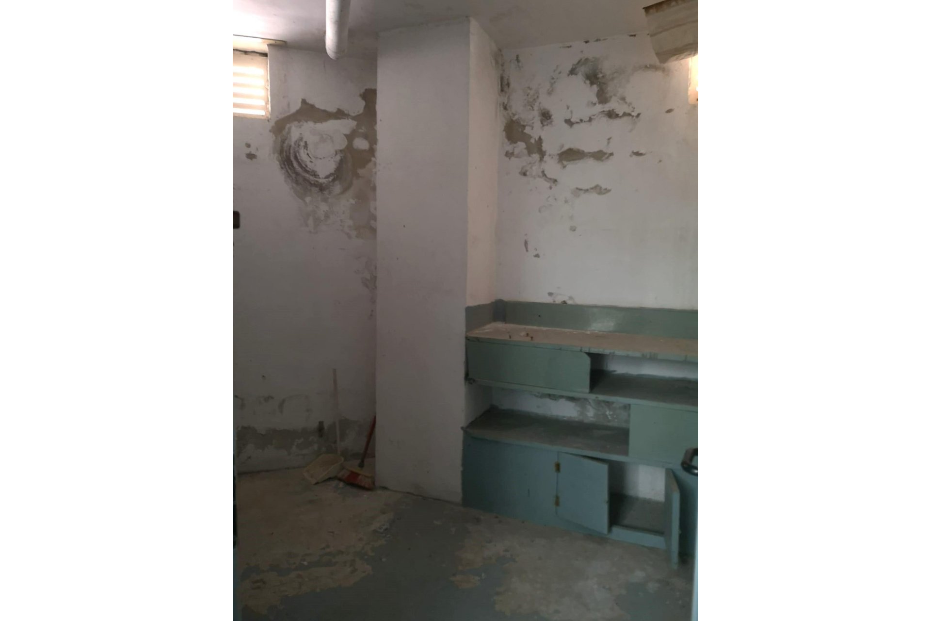 Resale - Storage * - Torrevieja *