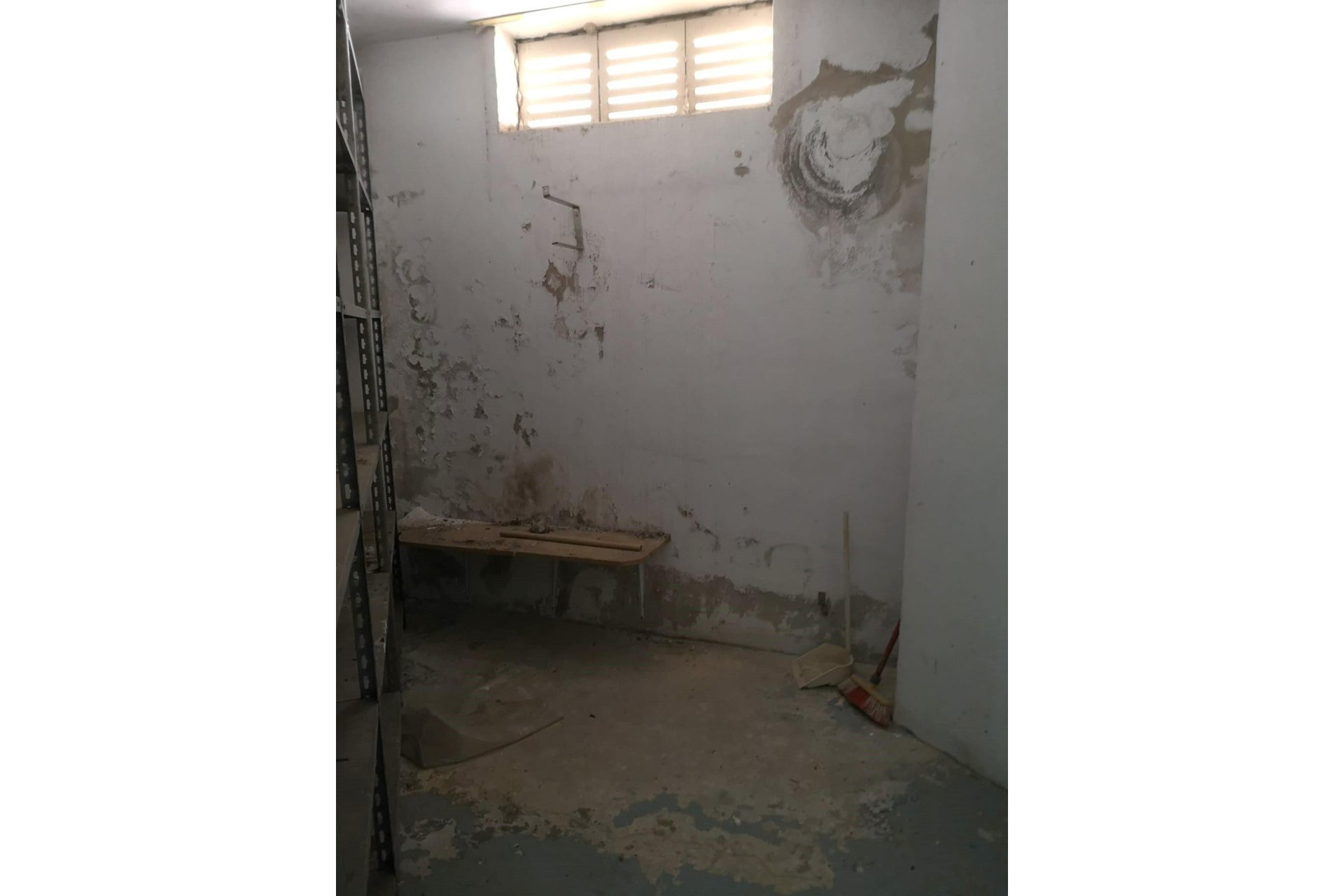 Resale - Storage * - Torrevieja *