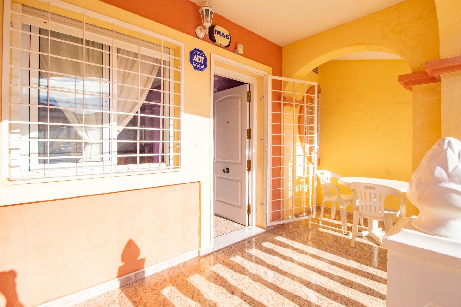 Resale - Terraced house - Orihuela Costa - La Zenia