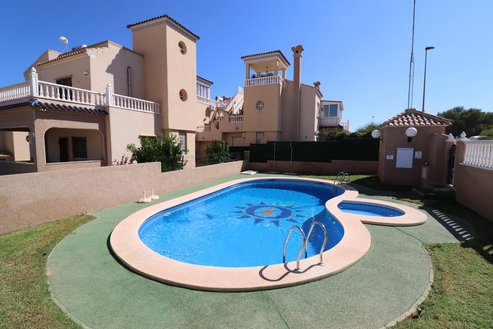 Resale - Terraced house - Orihuela Costa - PAU 26