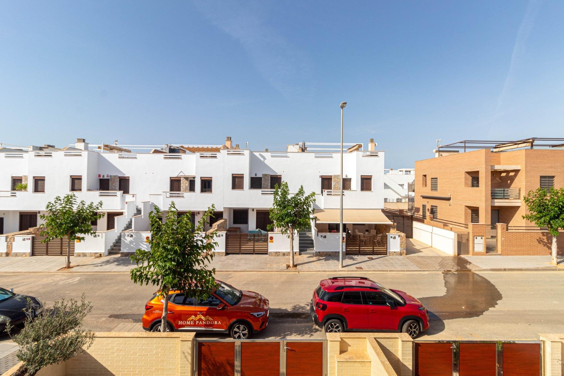 Resale - Terraced house - Pilar de la Horadada - La Torre de la Horadada