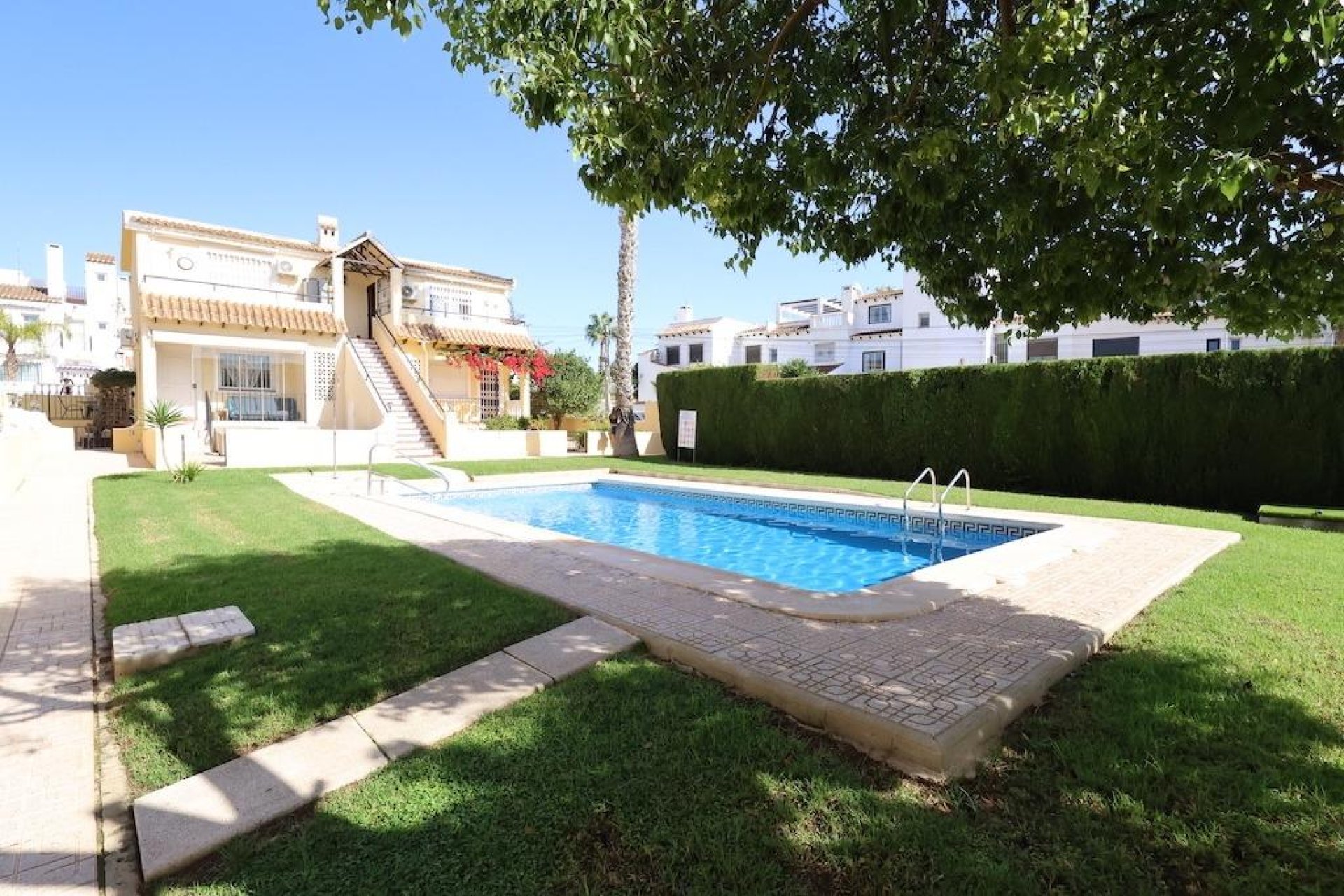 Resale - Terraced house - San Miguel de Salinas - Villamartín